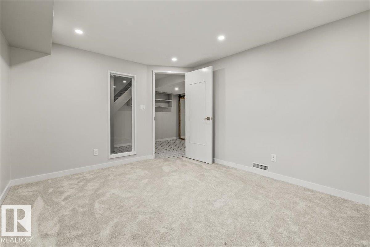 Photo 27 at 12C Castle Terrace NW, Caernarvon, Edmonton