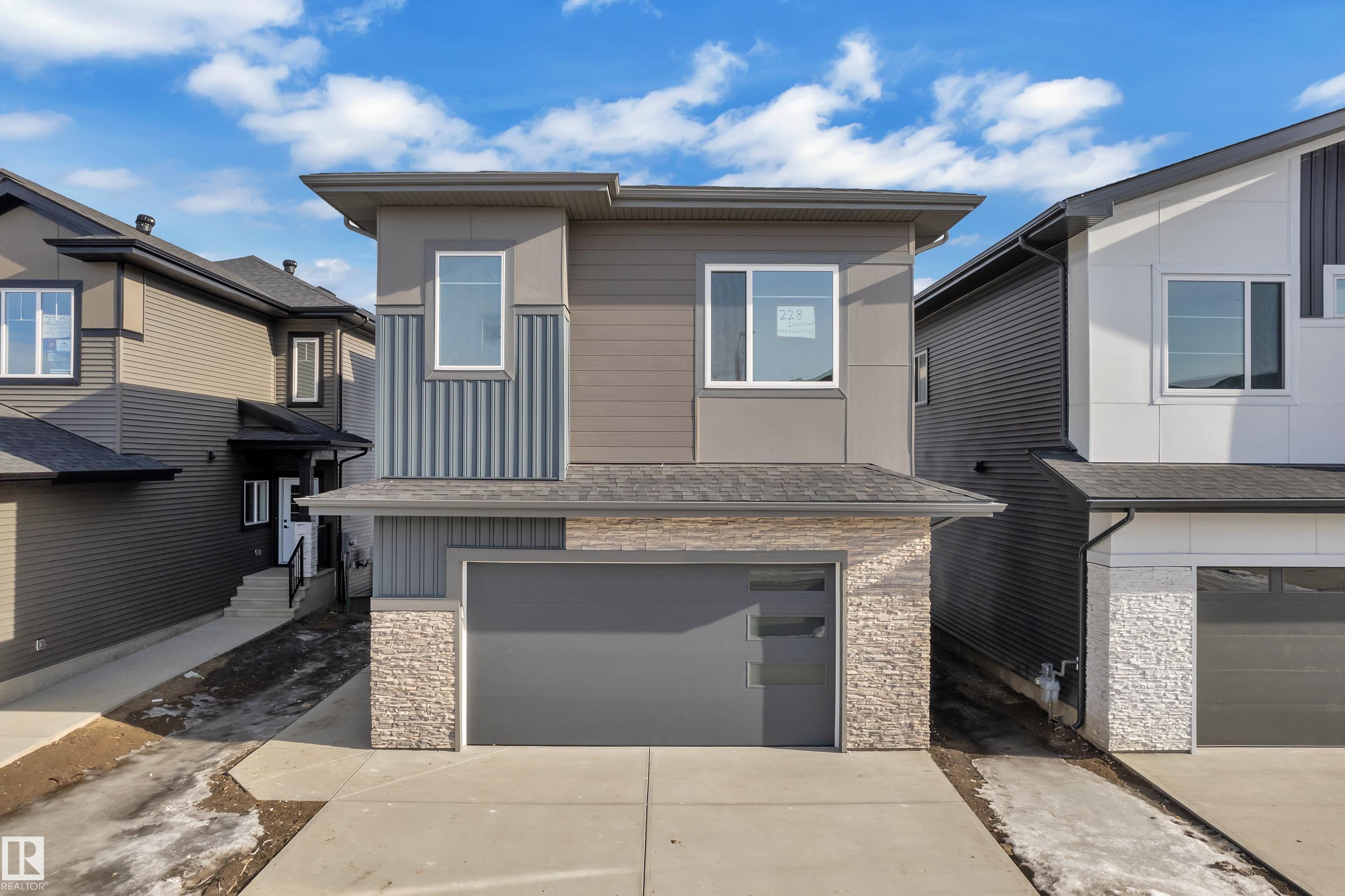 228 Linden Loop, Woodbend, Leduc