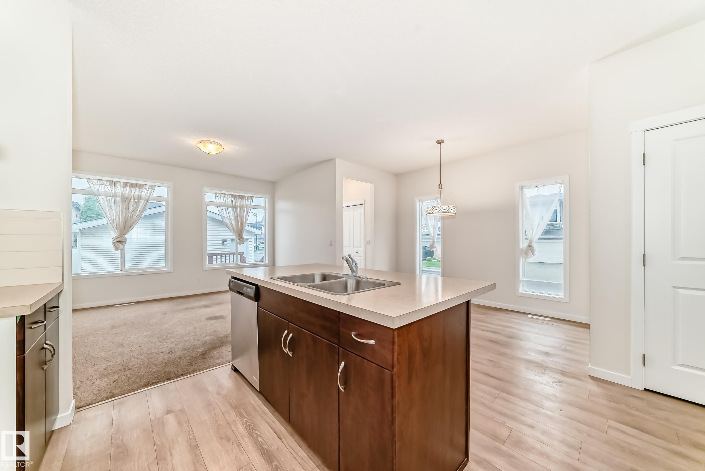 Photo 8 at 18103 77 Street NW, Crystallina Nera West, Edmonton