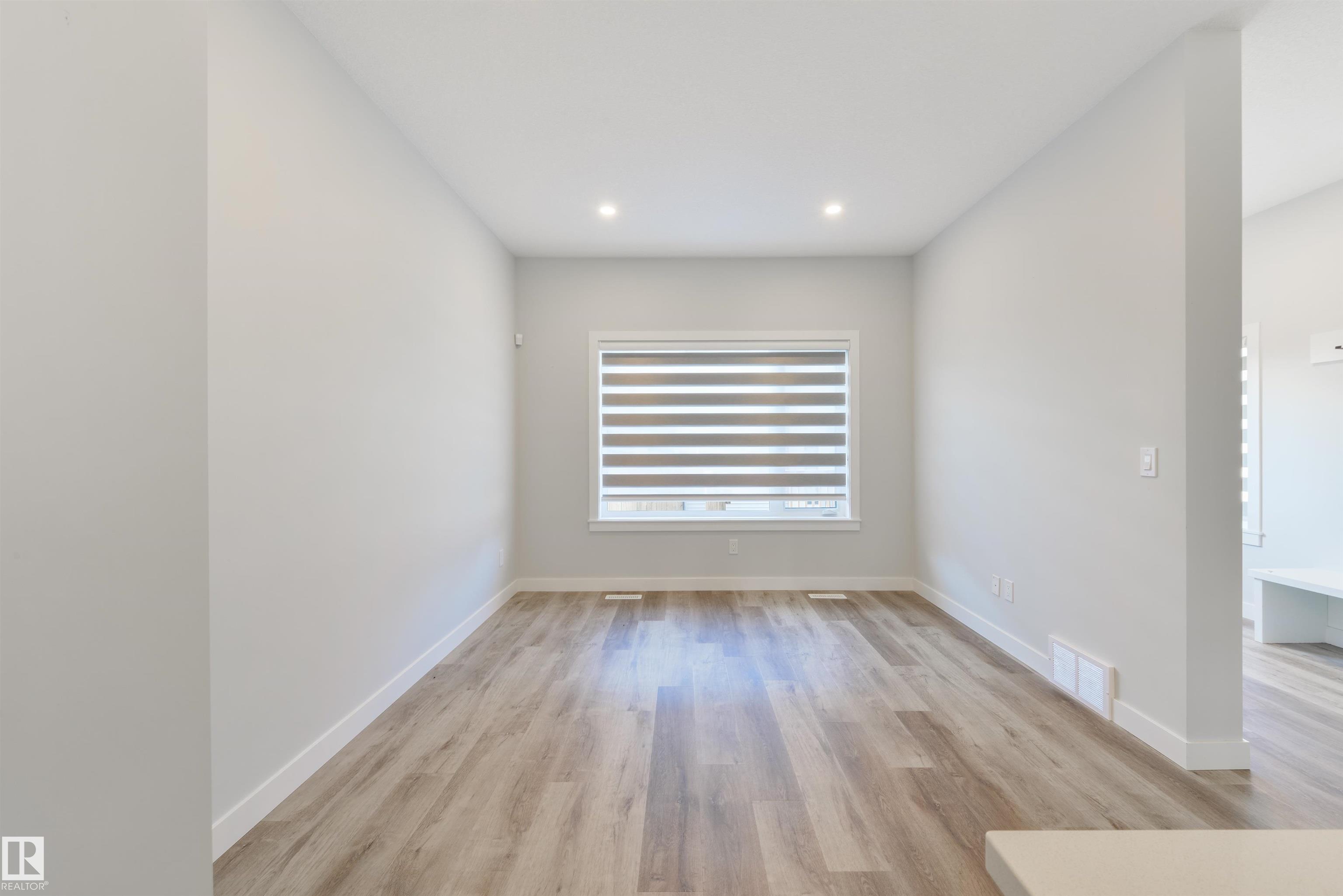 Photo 14 at 8313 76 Avenue NW, Avonmore, Edmonton