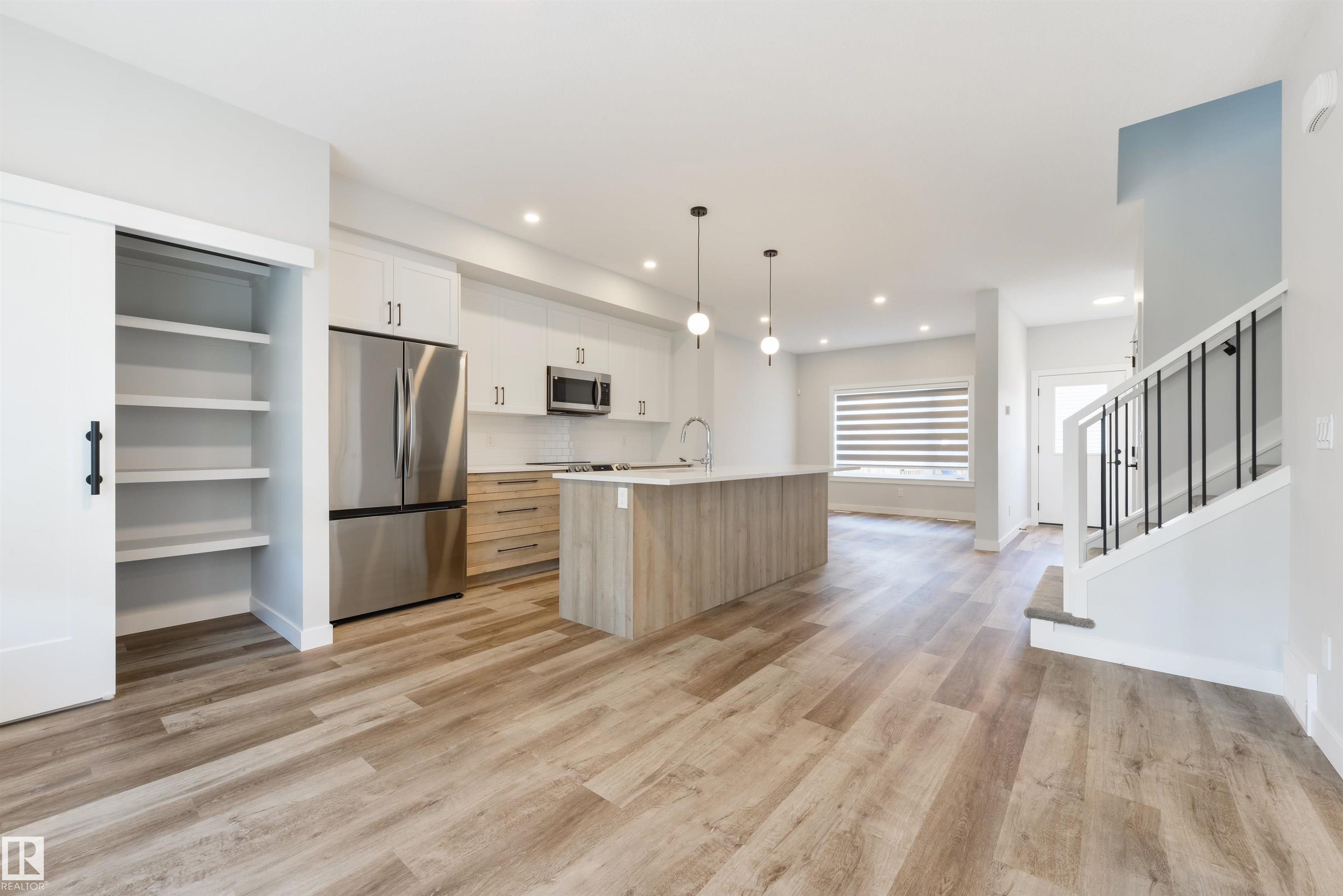 Photo 6 at 8313 76 Avenue NW, Avonmore, Edmonton