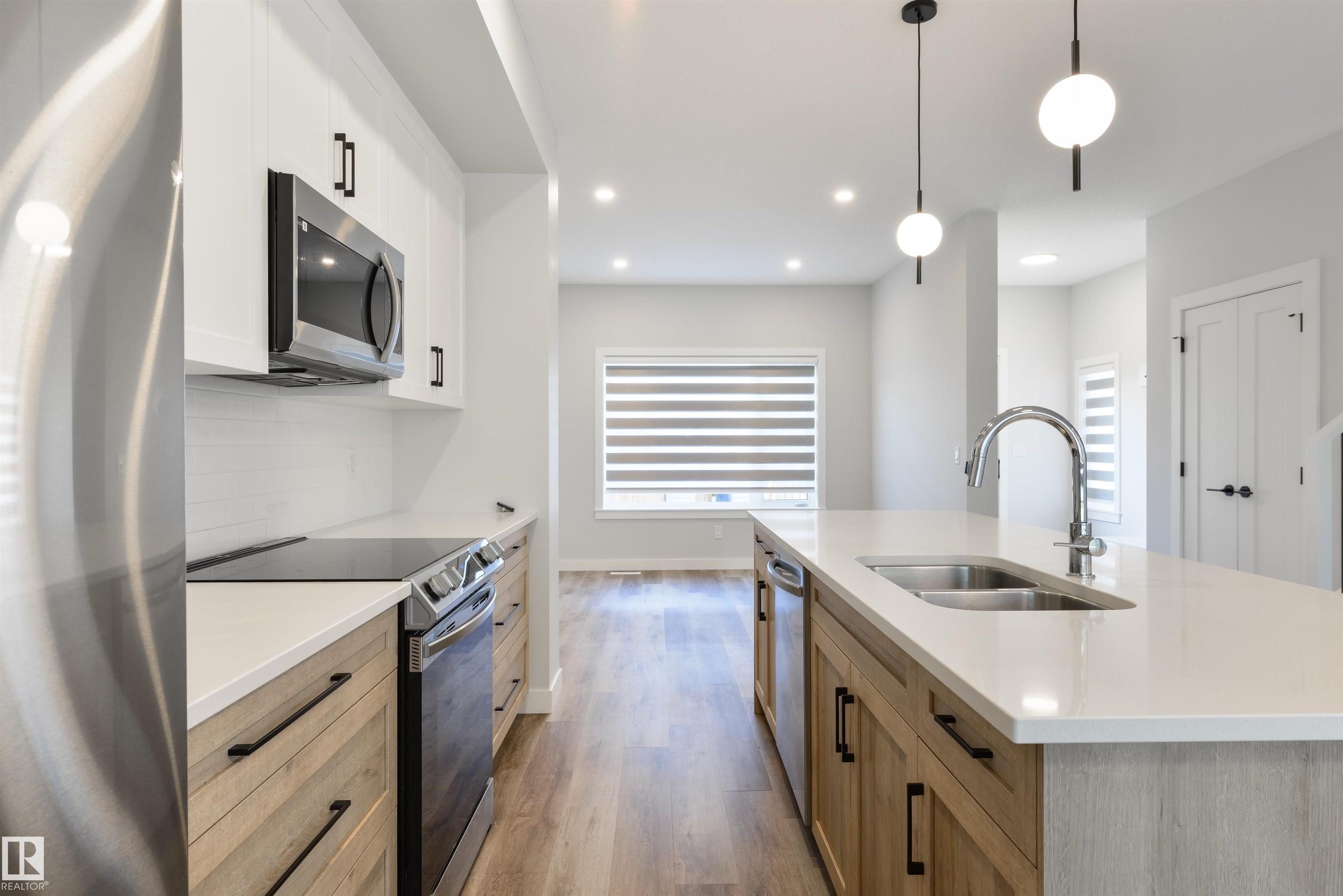 Photo 9 at 8313 76 Avenue NW, Avonmore, Edmonton