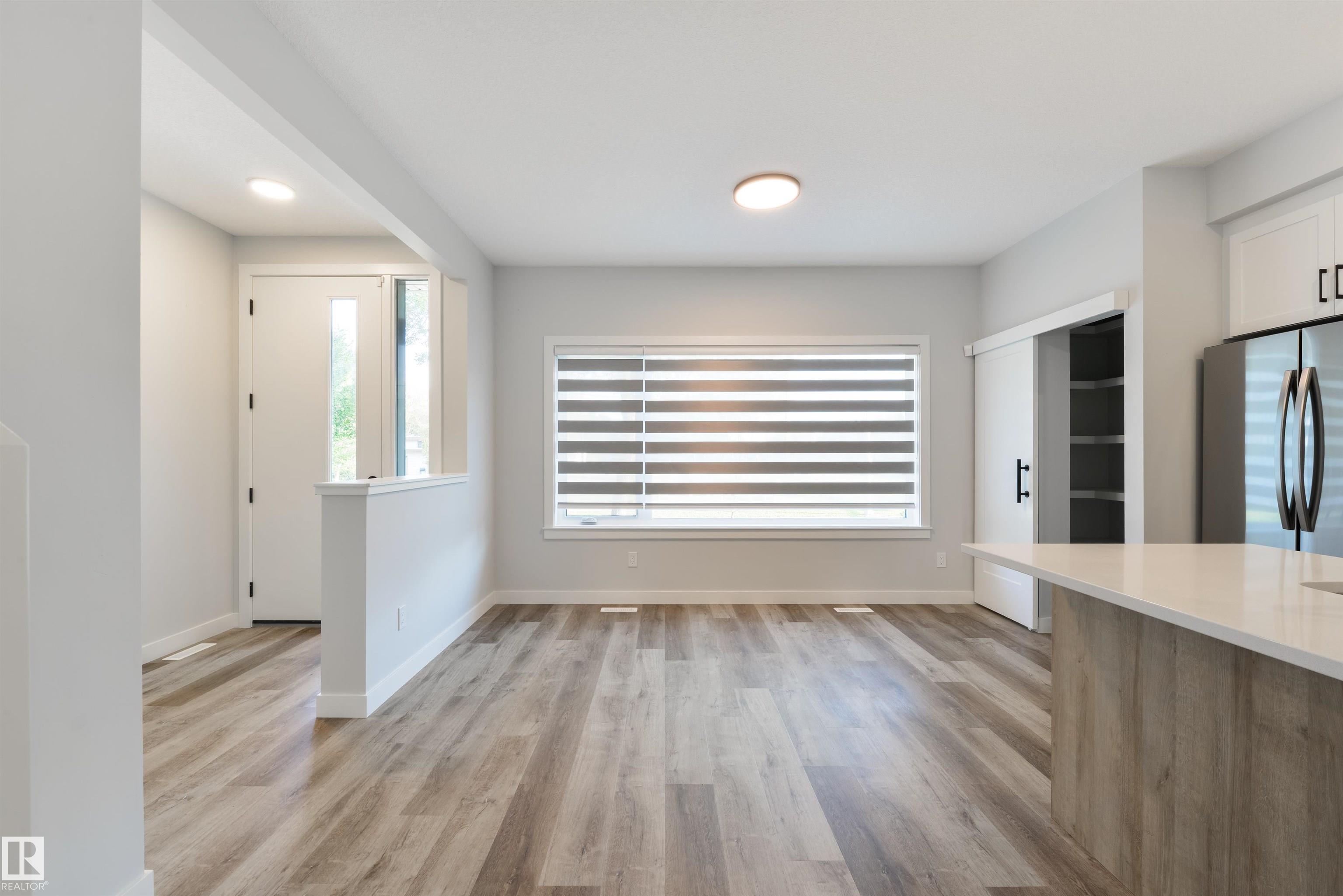 Photo 10 at 8313 76 Avenue NW, Avonmore, Edmonton