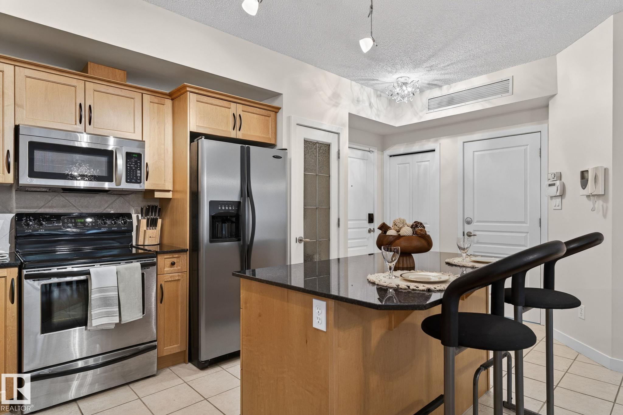 Photo 10 at 208 - 5 Gate Avenue, Grandin, St. Albert