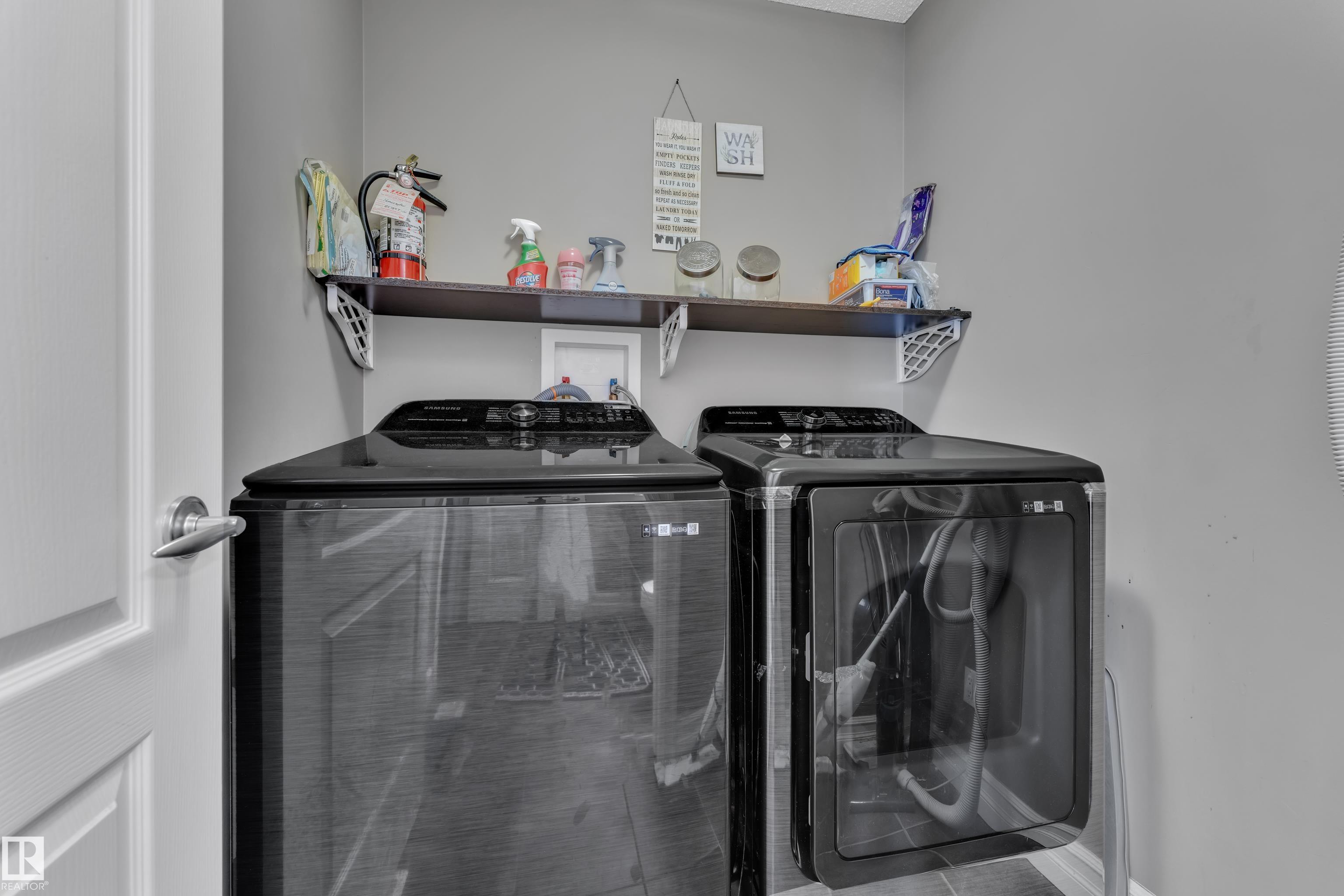 Photo 14 at 6116 11 Avenue SW, Walker, Edmonton