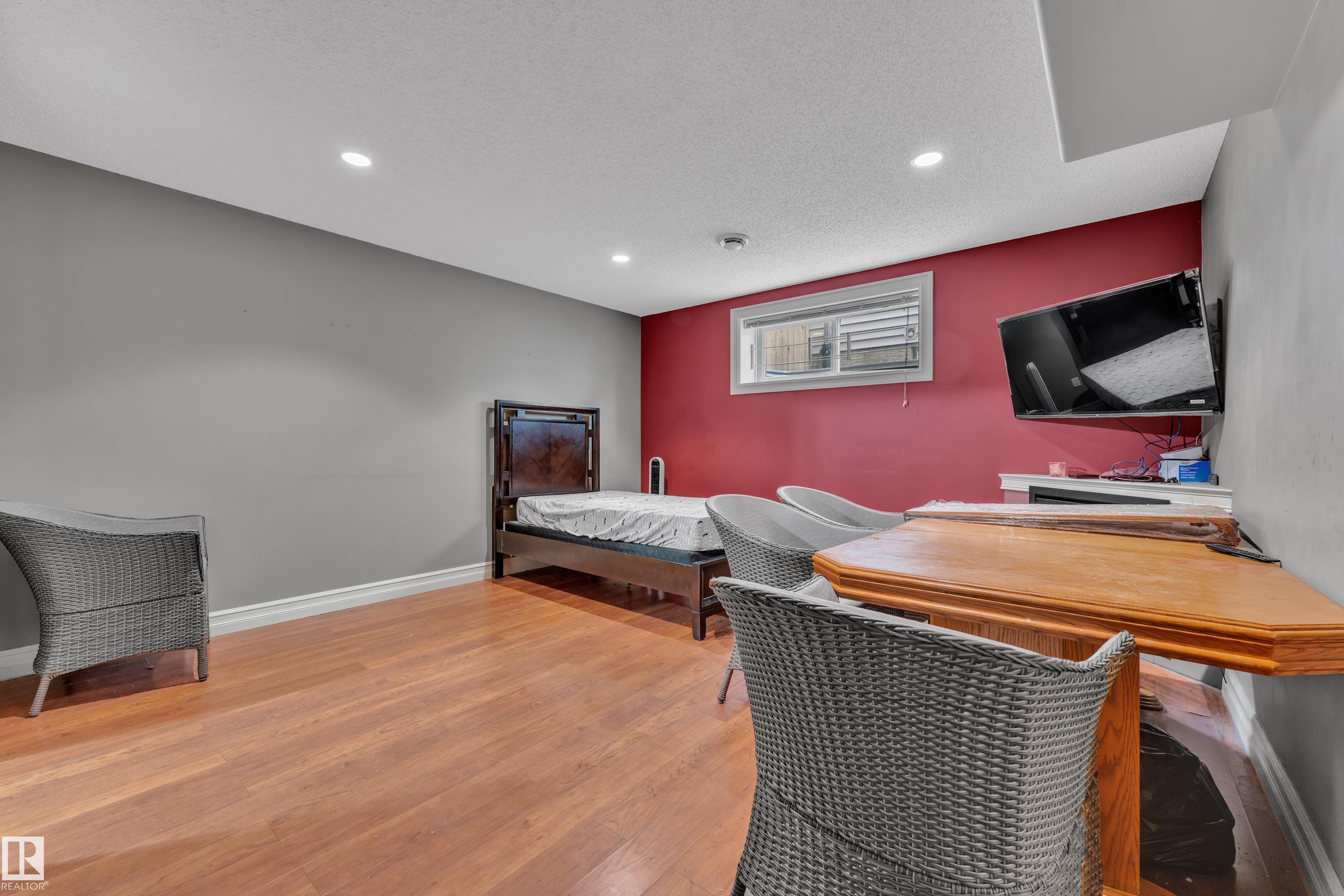 Photo 28 at 6116 11 Avenue SW, Walker, Edmonton