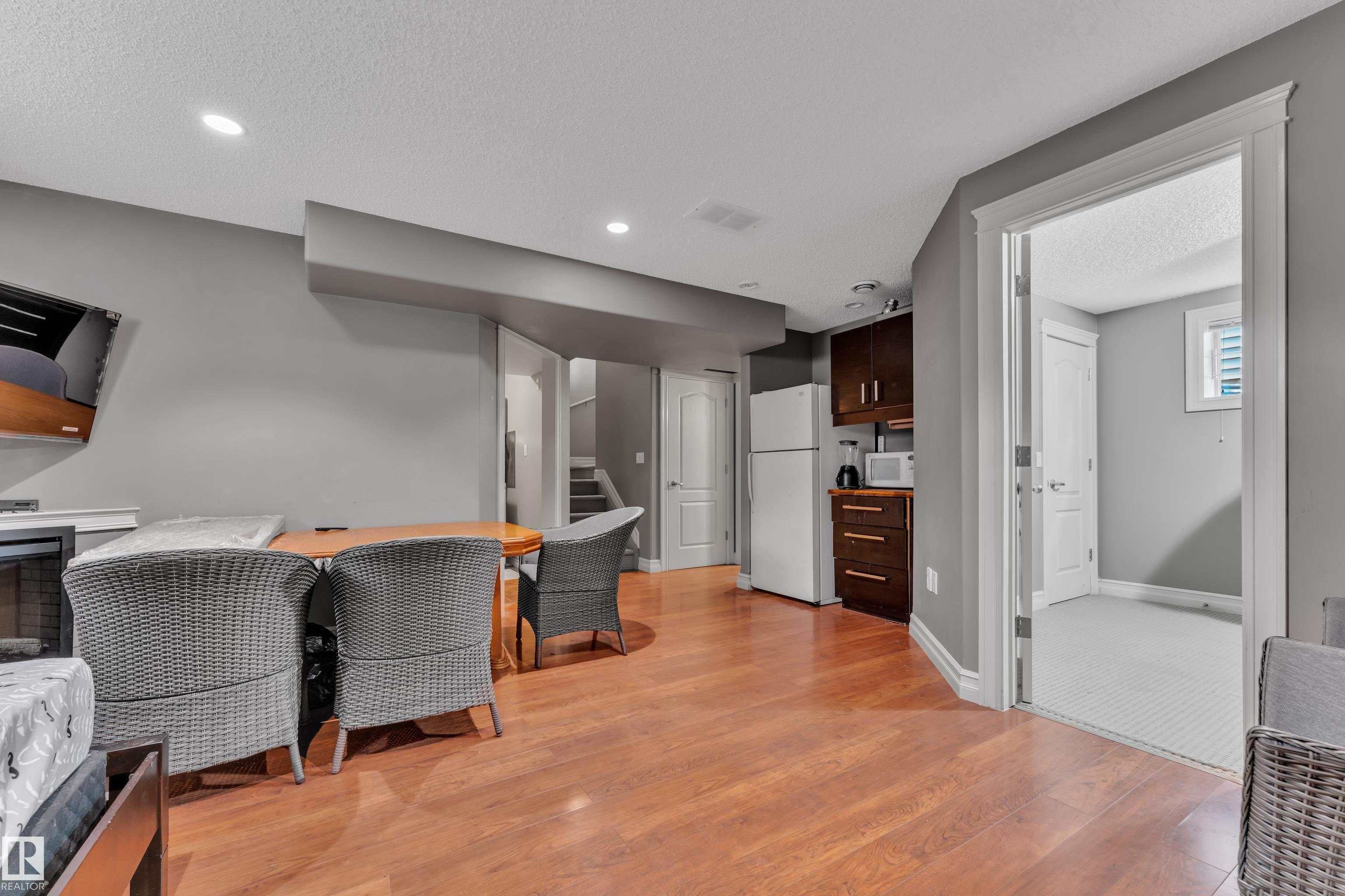 Photo 31 at 6116 11 Avenue SW, Walker, Edmonton