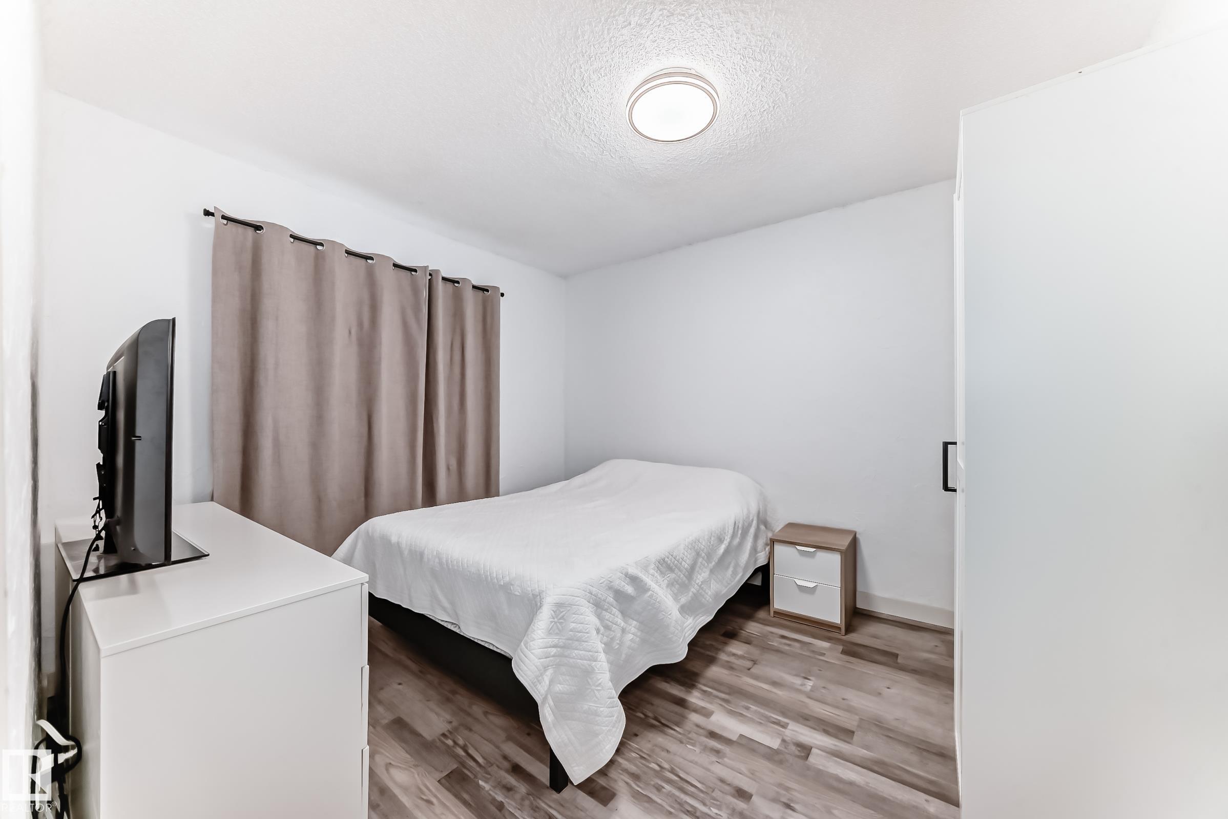 Photo 13 at 11429 89 Street NW, Parkdale, Edmonton