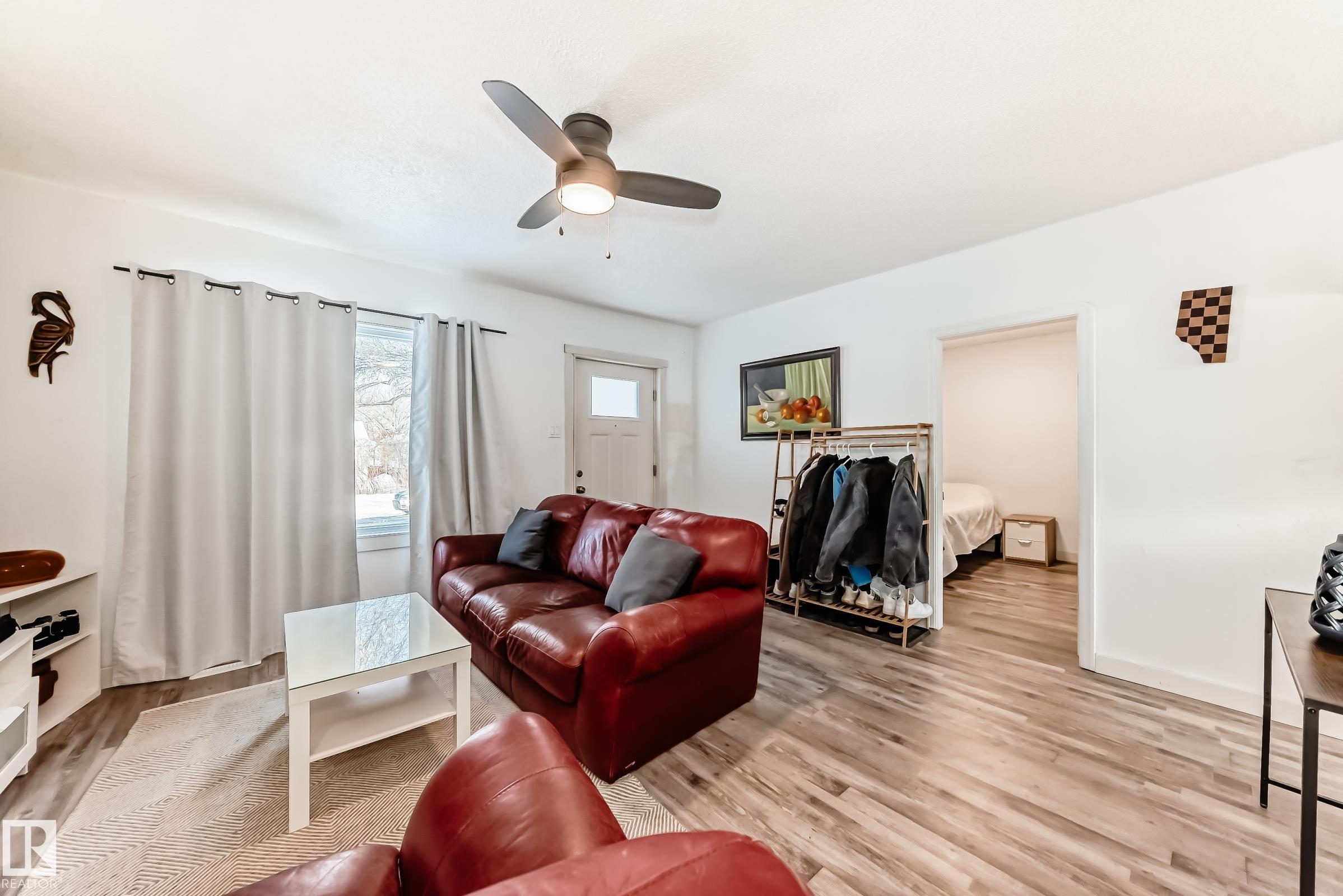 Photo 10 at 11429 89 Street NW, Parkdale, Edmonton
