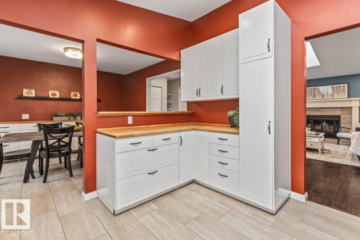 Photo 13 at 10452 18 Avenue NW, Keheewin, Edmonton