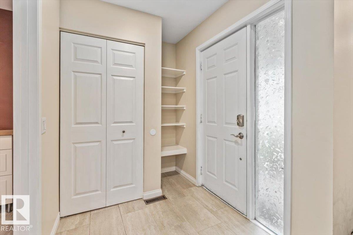 10452 18 Avenue NW, Keheewin, Edmonton