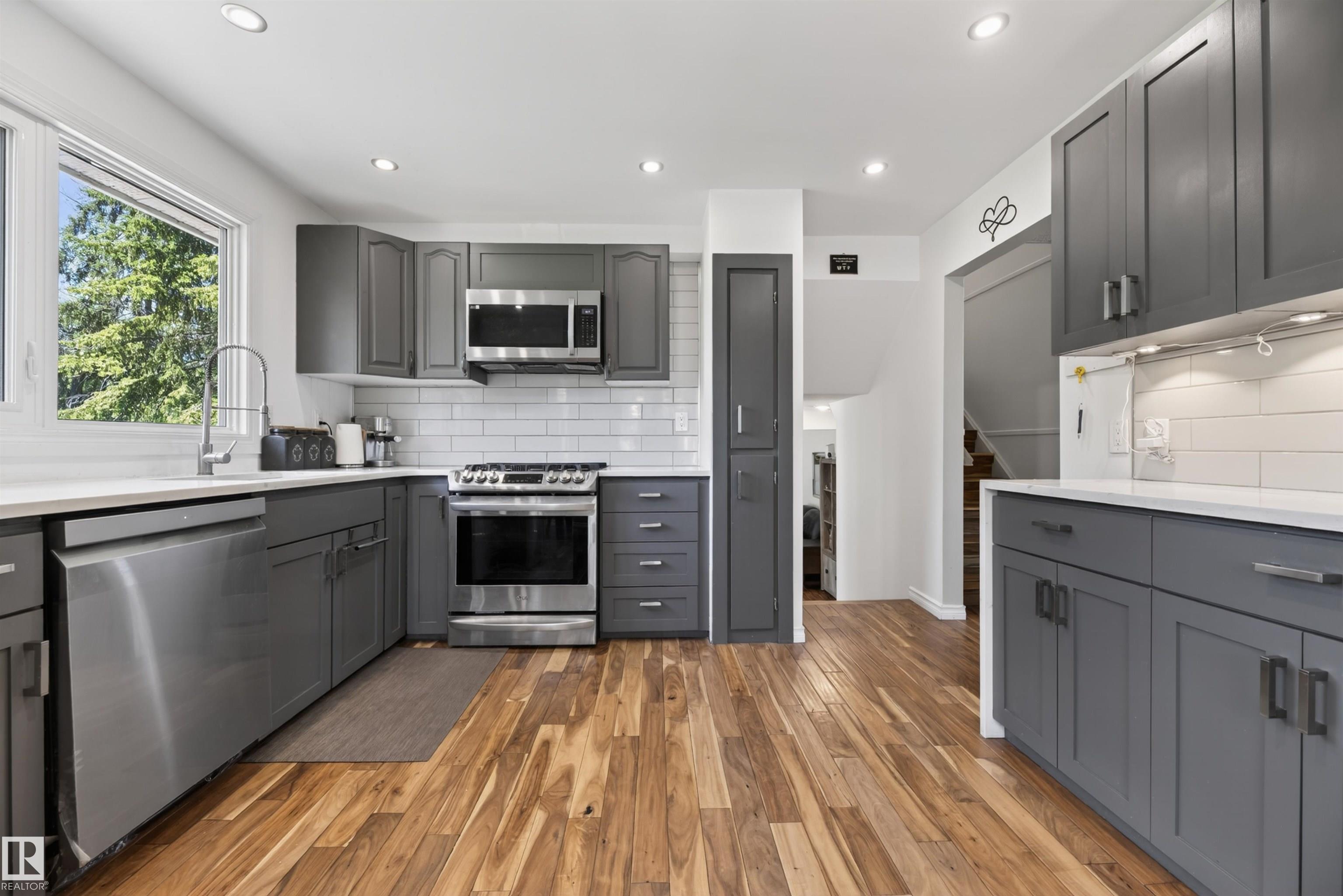 Photo 12 at 448 - 22559 Wye Road, Bailey's Subdivision, Rural Strathcona County