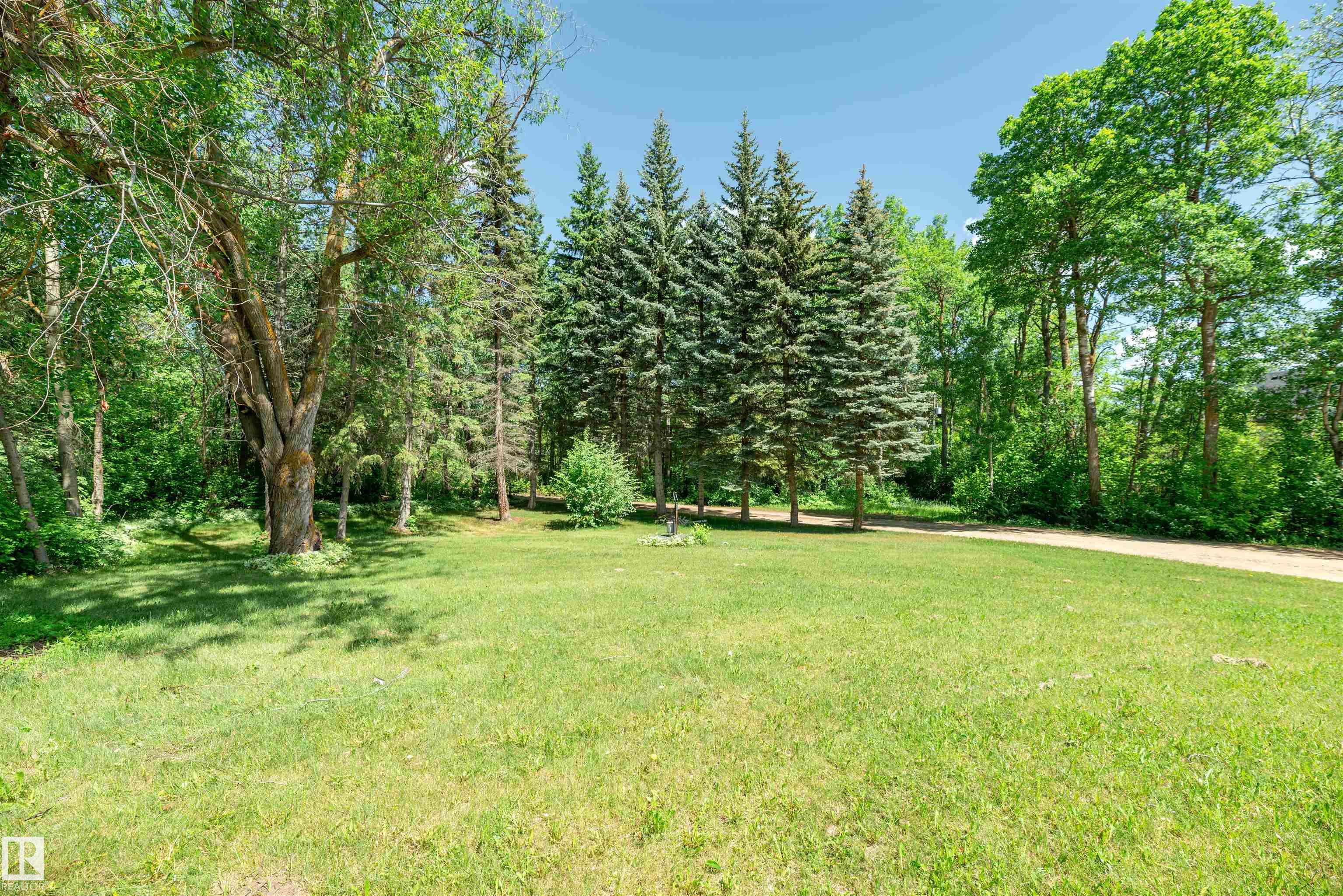 Photo 38 at 448 - 22559 Wye Road, Bailey's Subdivision, Rural Strathcona County
