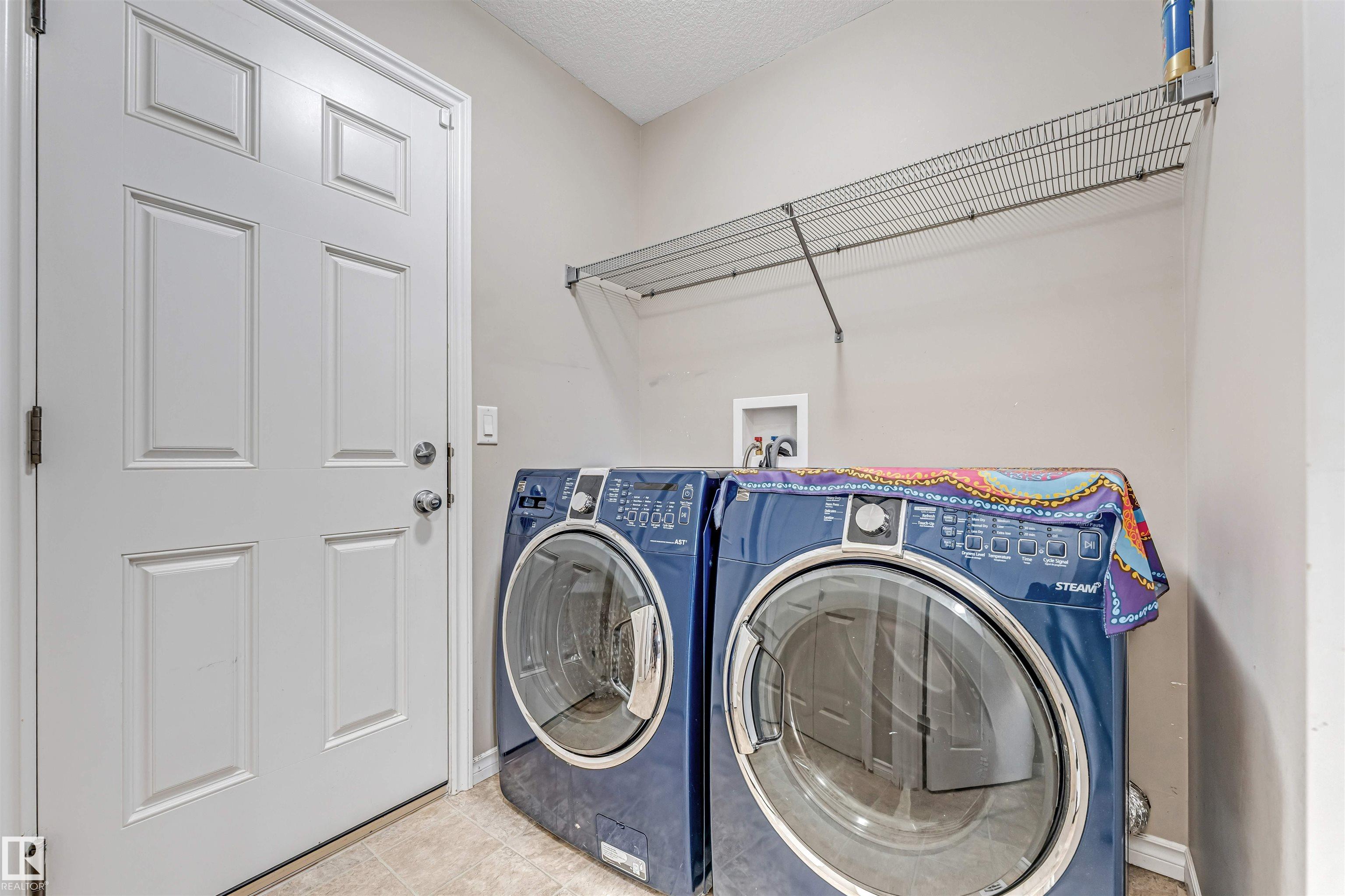 Photo 11 at 5928 12 Avenue SW, Walker, Edmonton