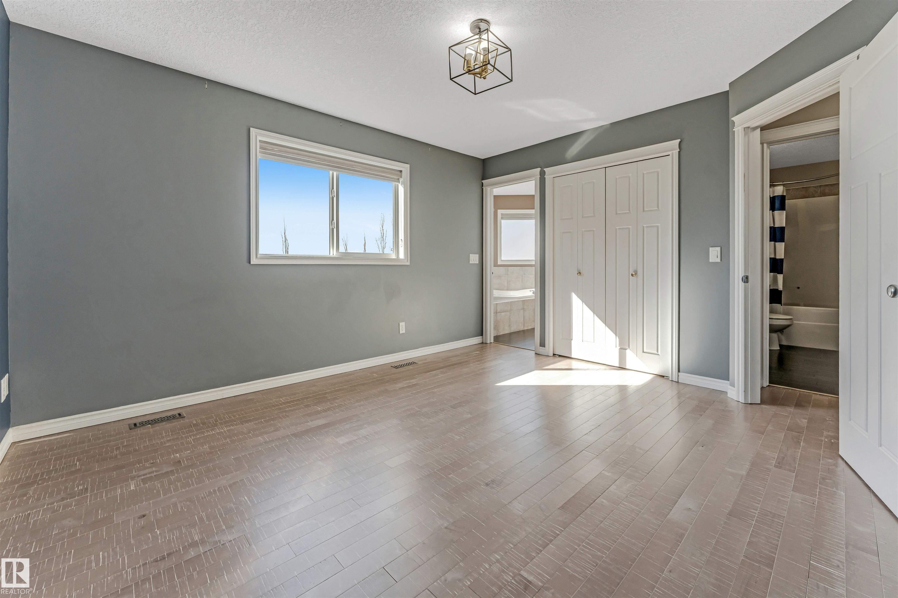 Photo 18 at 5928 12 Avenue SW, Walker, Edmonton