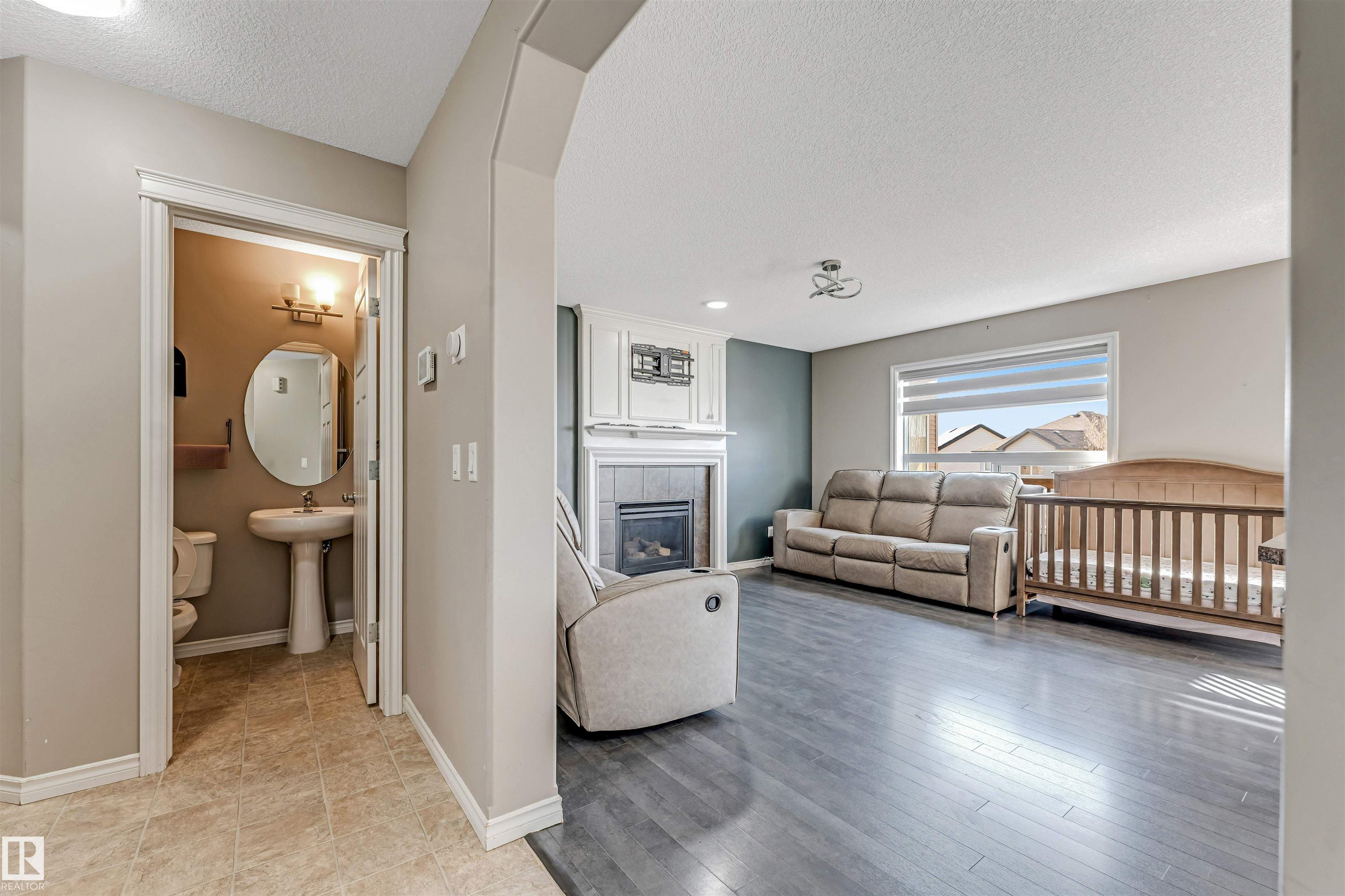 Photo 36 at 5928 12 Avenue SW, Walker, Edmonton