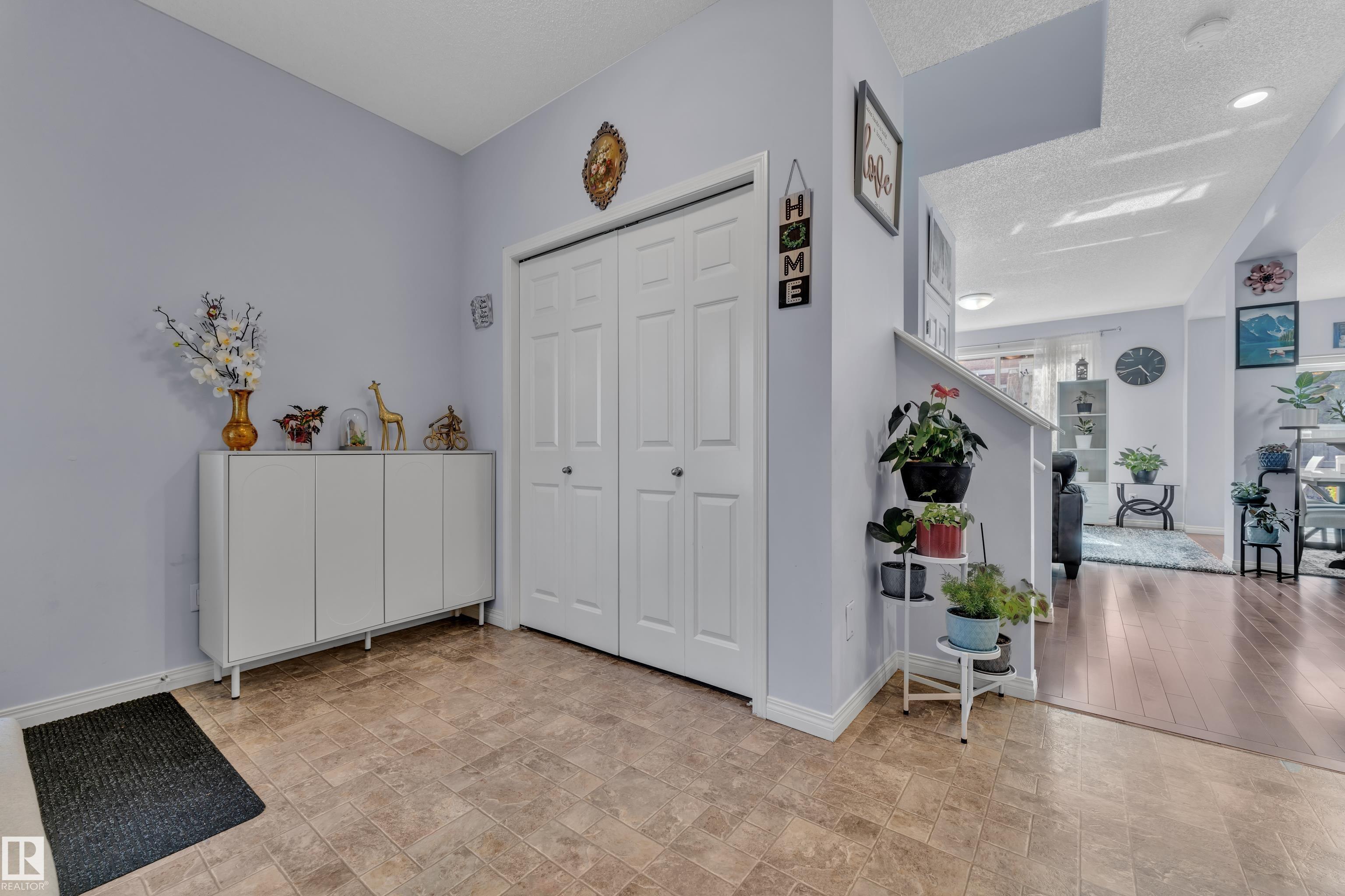 Photo 7 at 2573 Cole Crescent SW, Callaghan, Edmonton