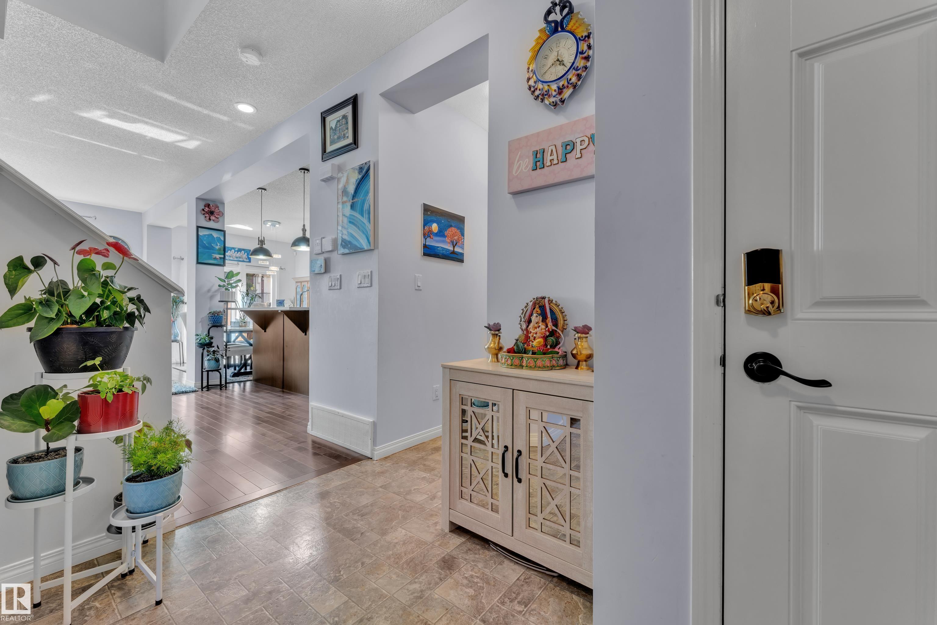 Photo 8 at 2573 Cole Crescent SW, Callaghan, Edmonton