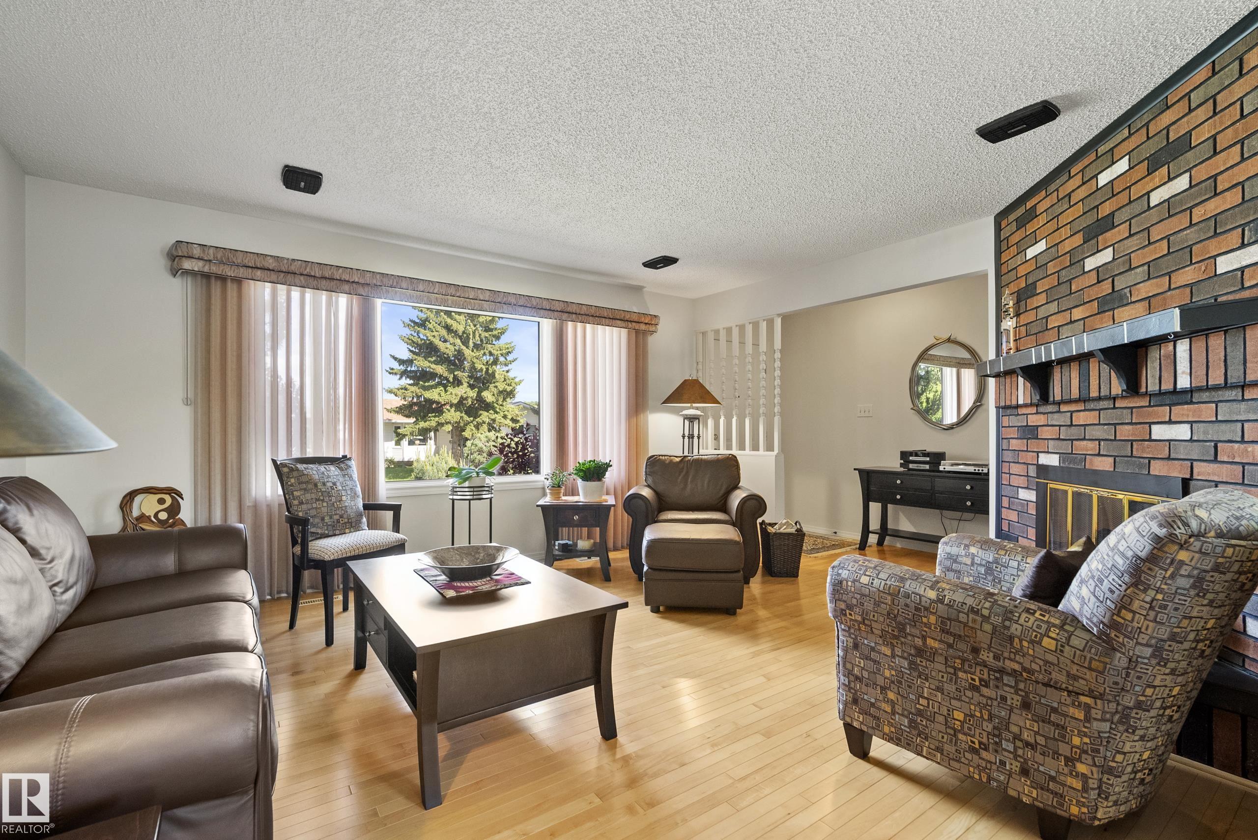 3208 70 Street NW, Kameyosek, Edmonton
