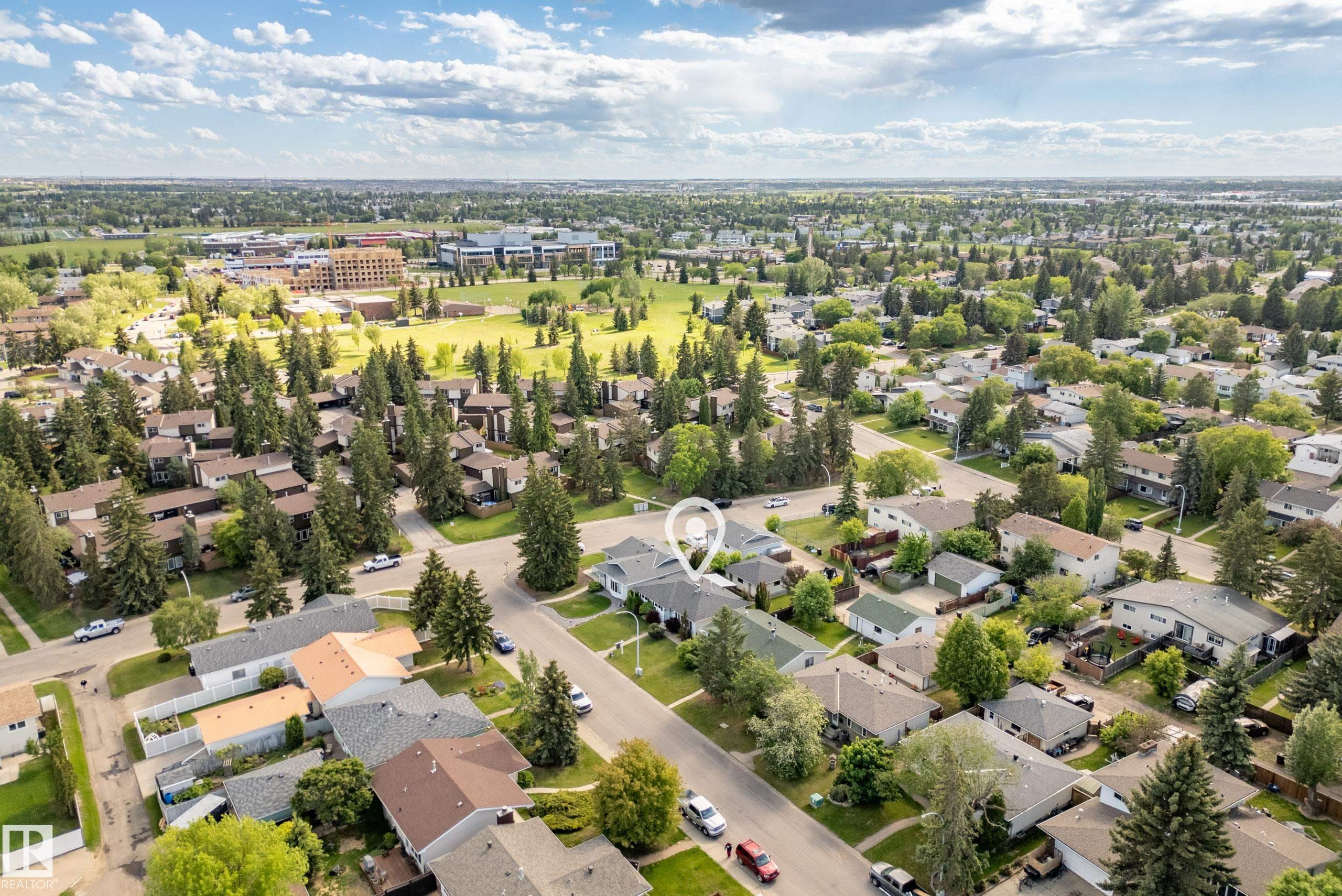 Photo 41 at 3208 70 Street NW, Kameyosek, Edmonton