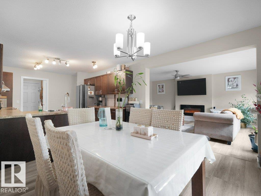 Photo 11 at 3756 8 Street NW, Maple Crest, Edmonton