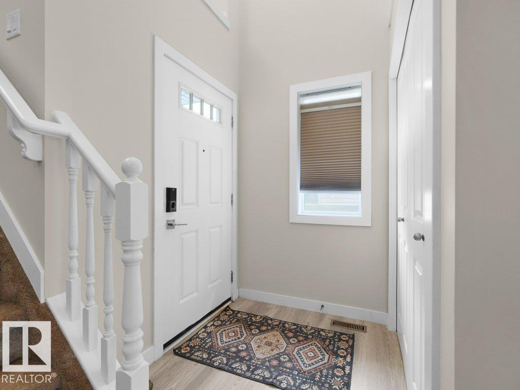 Photo 5 at 3756 8 Street NW, Maple Crest, Edmonton