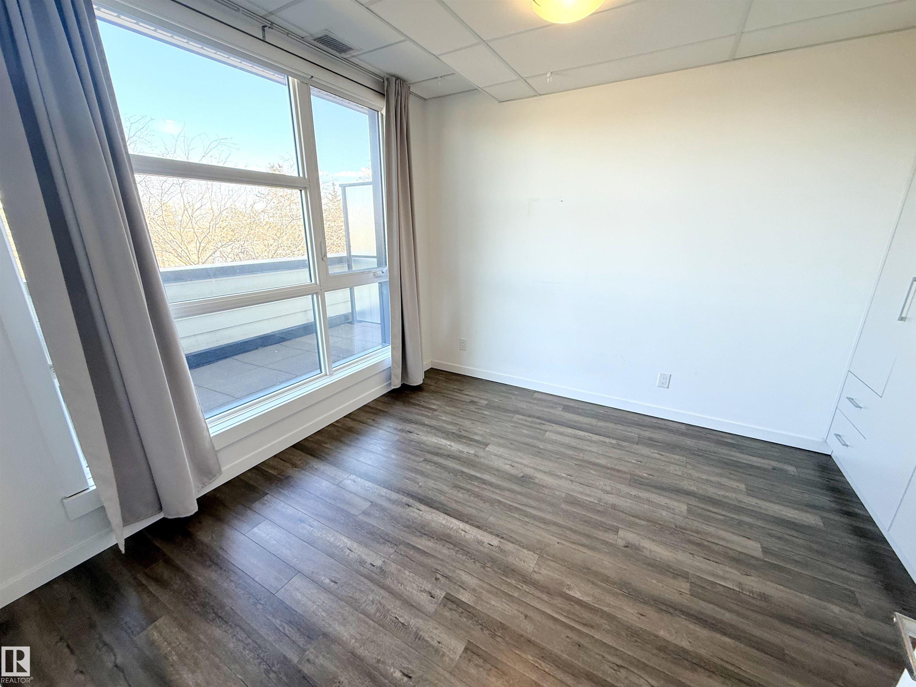 Photo 13 at 405 - 11503 76 Avenue NW, Belgravia, Edmonton