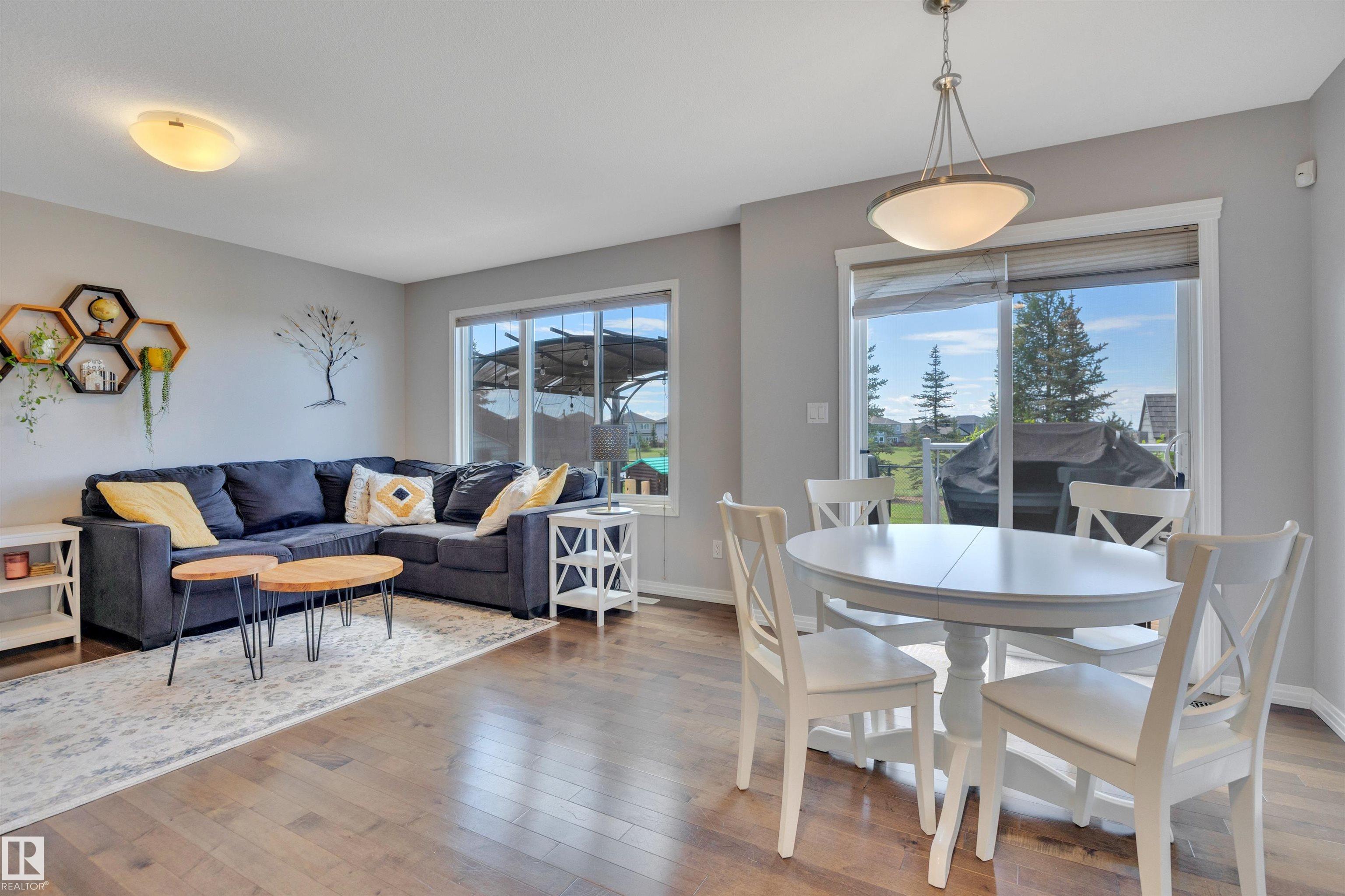 Photo 13 at 86 Sandalwood Place, Suntree, Leduc