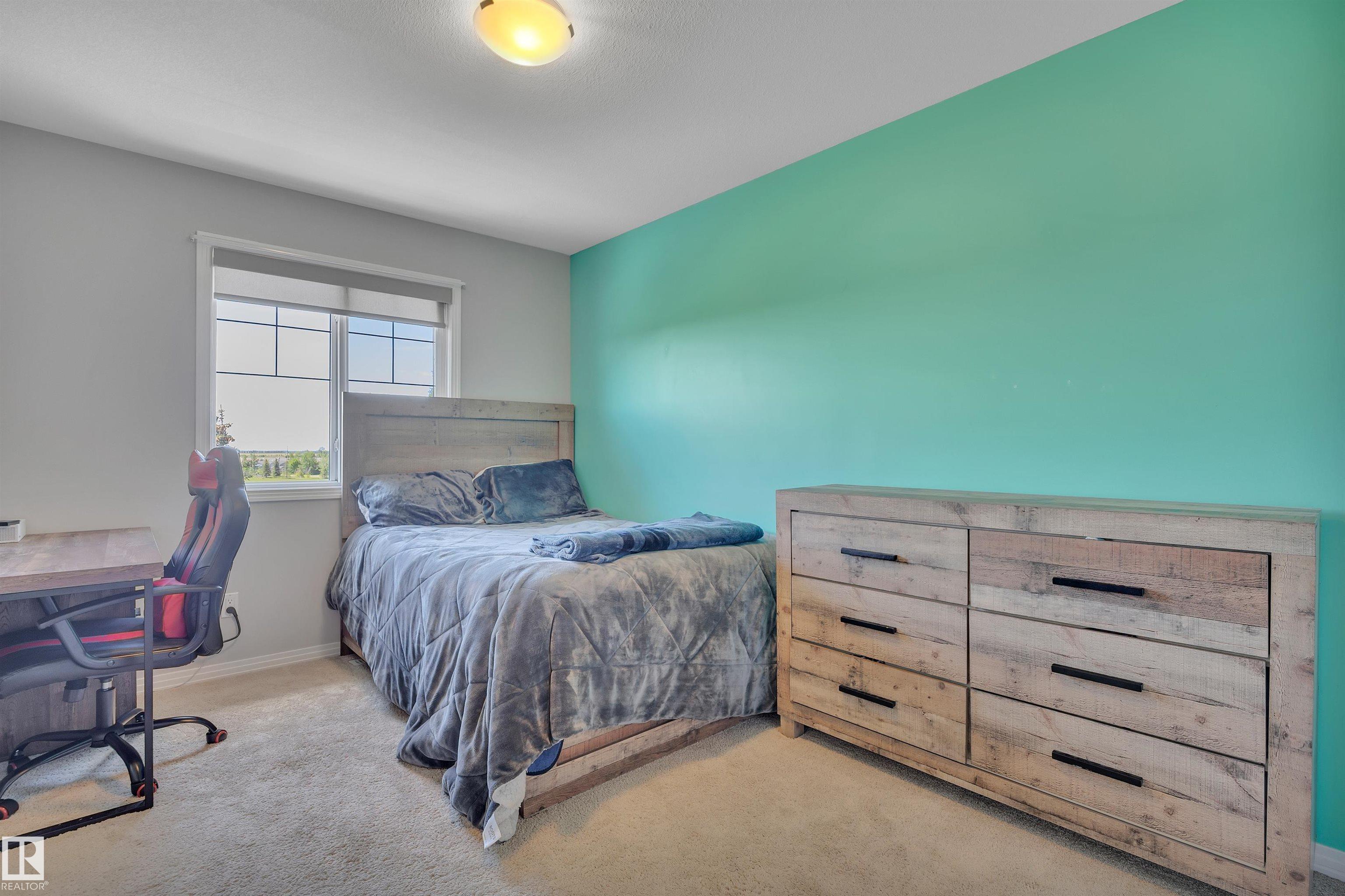Photo 32 at 86 Sandalwood Place, Suntree, Leduc