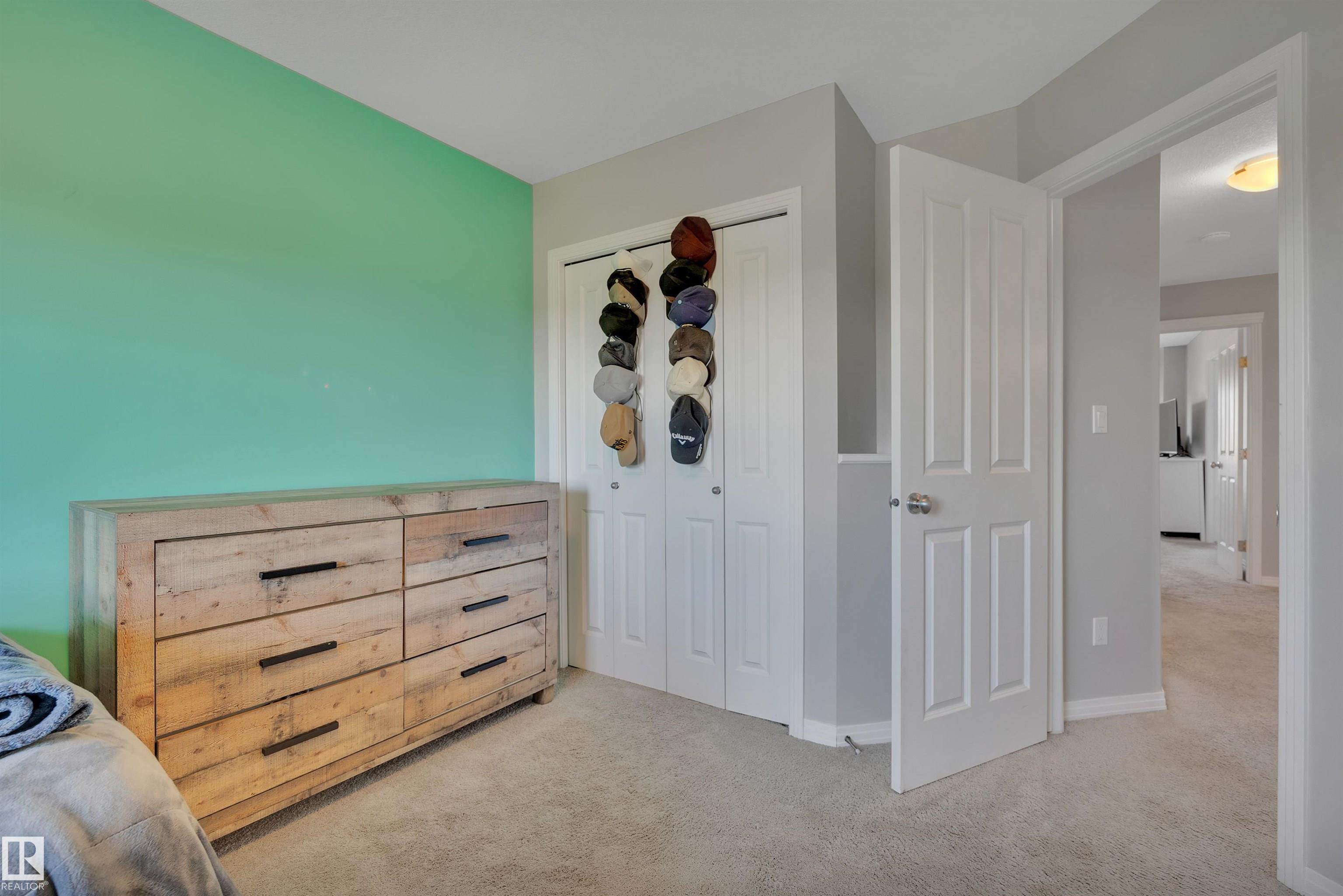 Photo 34 at 86 Sandalwood Place, Suntree, Leduc