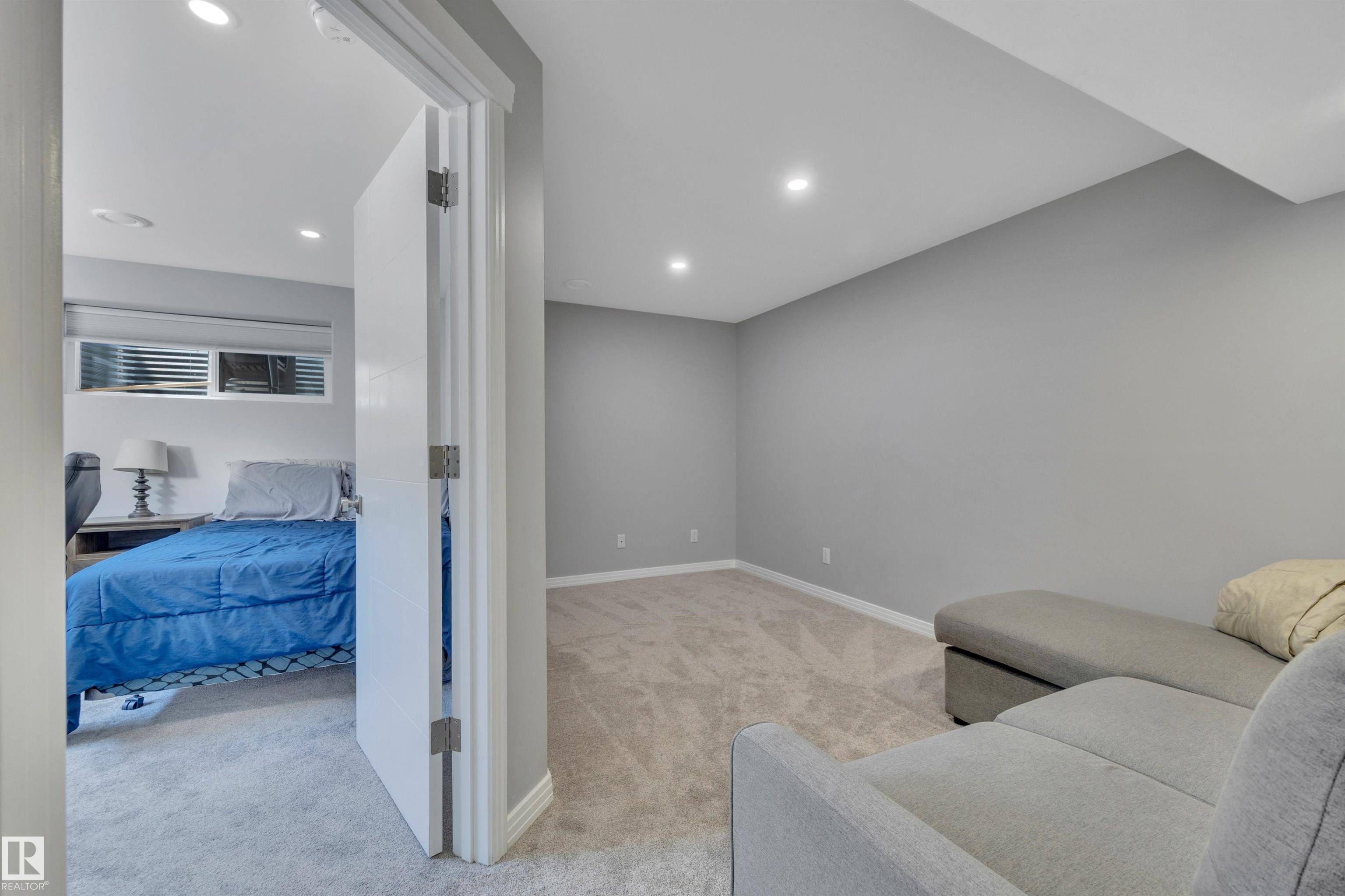 Photo 40 at 86 Sandalwood Place, Suntree, Leduc