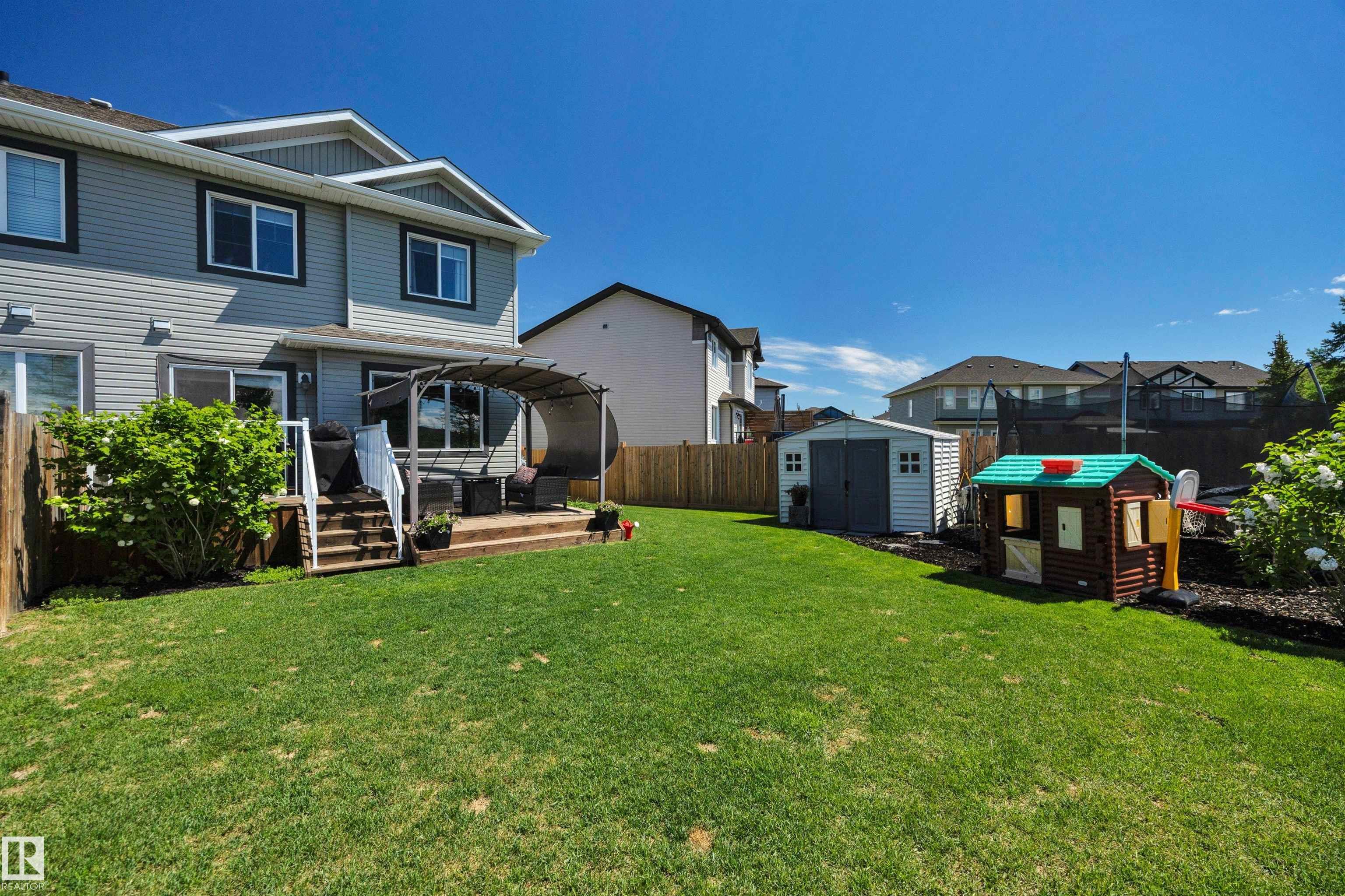 Photo 47 at 86 Sandalwood Place, Suntree, Leduc