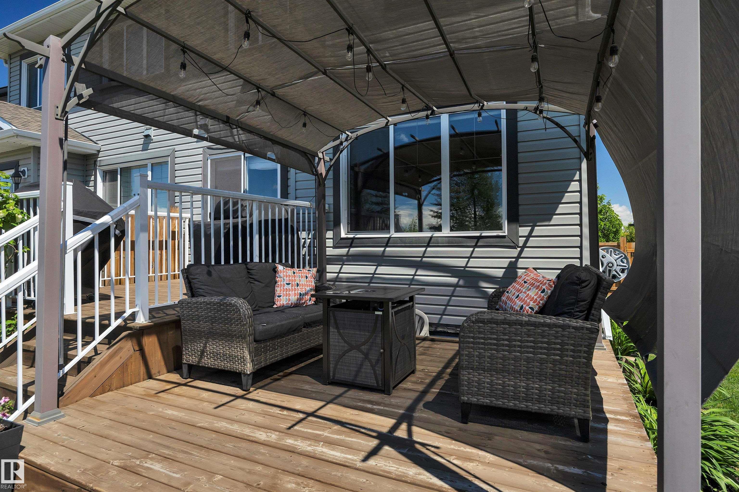 Photo 49 at 86 Sandalwood Place, Suntree, Leduc