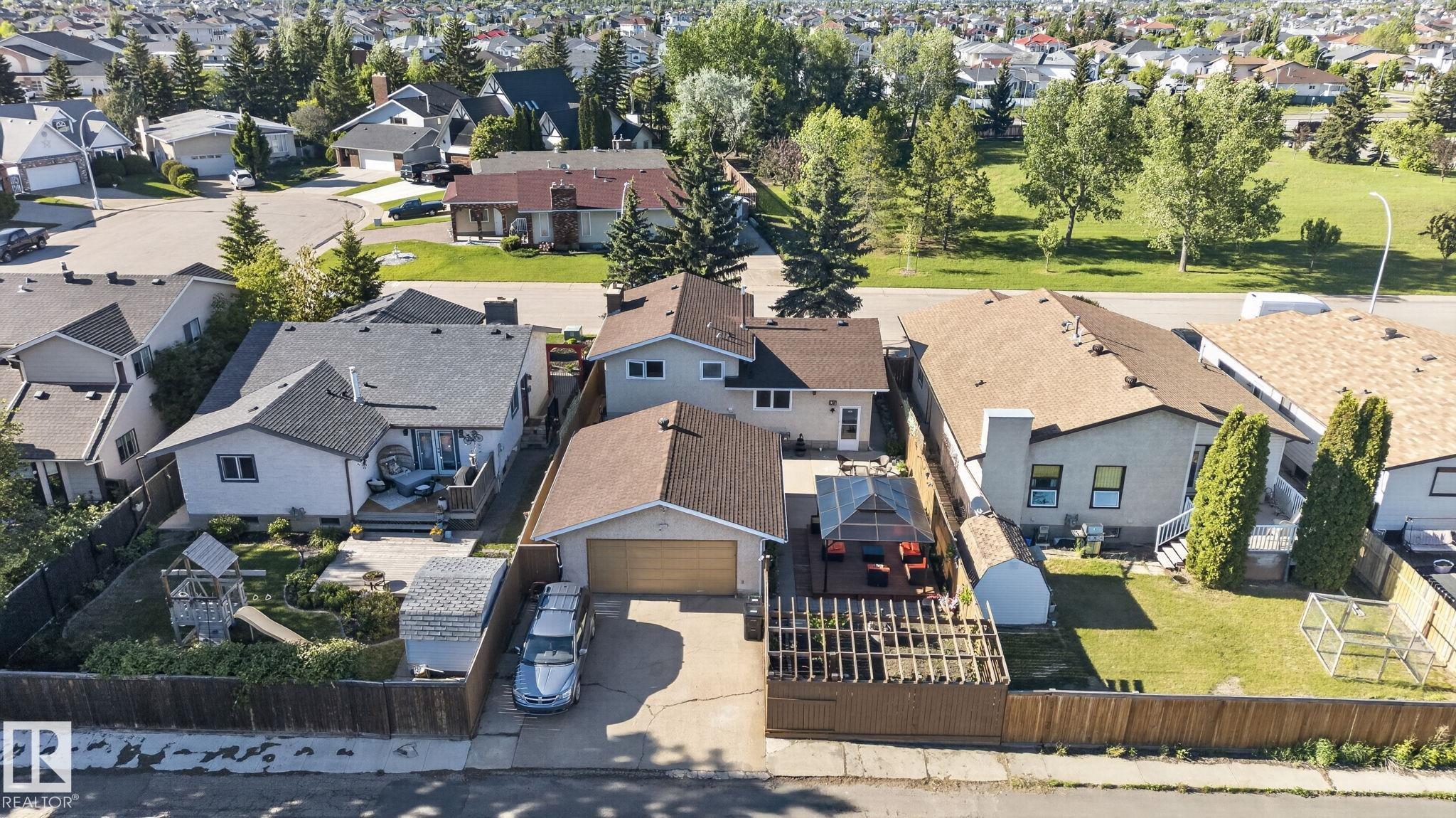 Photo 65 at 8835 152b Avenue NW, Evansdale, Edmonton