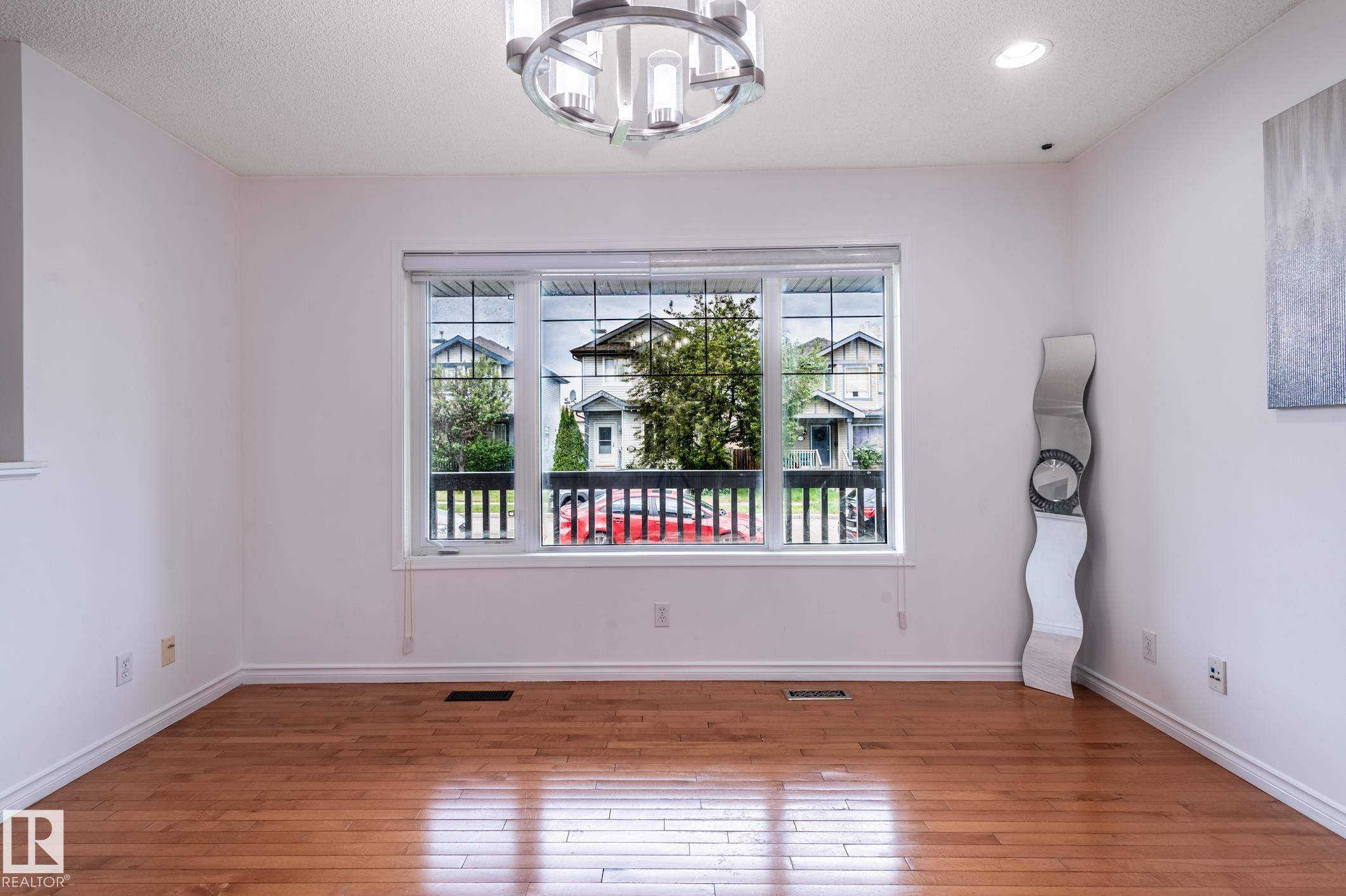 Photo 11 at 5919 203 Street NW, The Hamptons, Edmonton