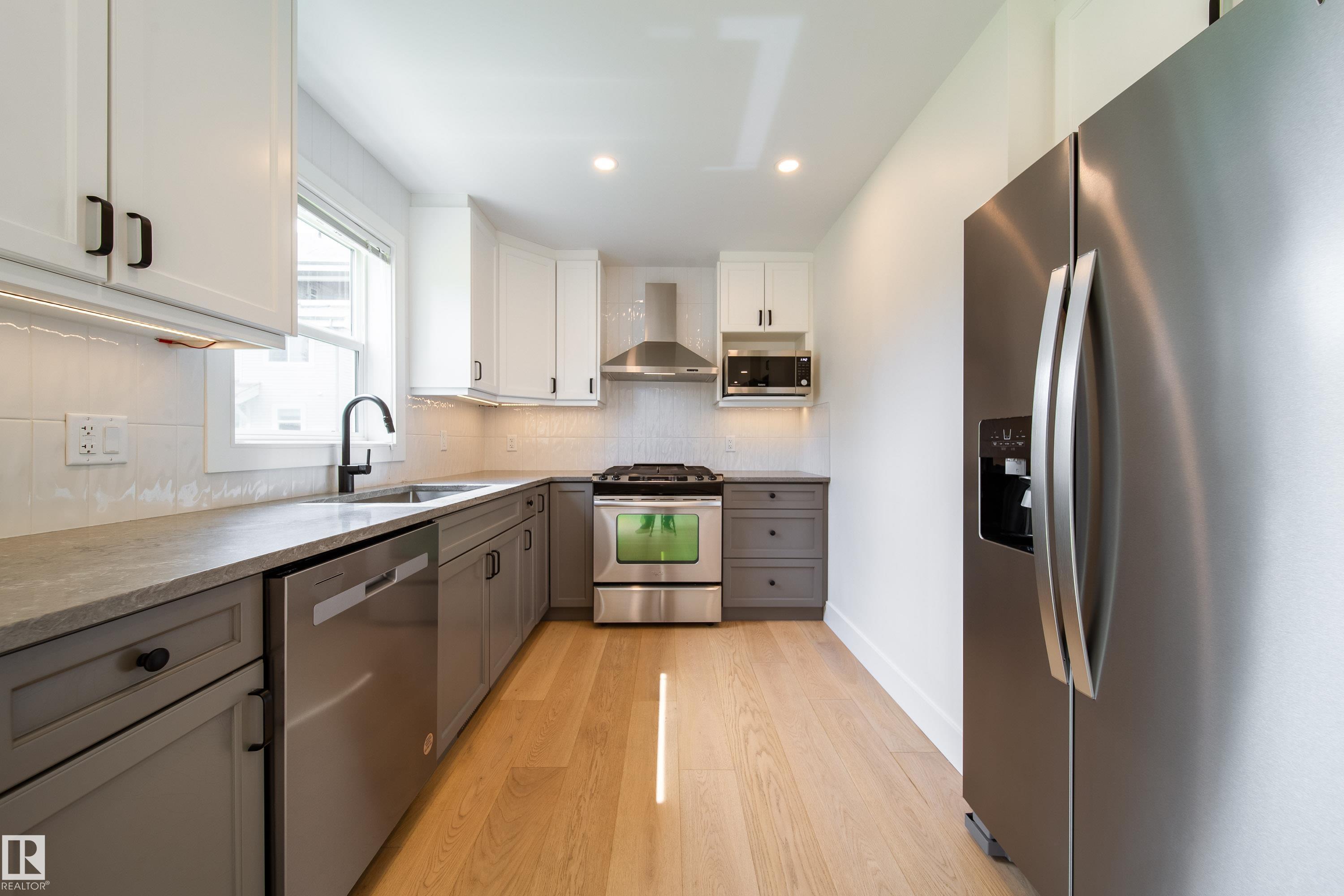 Photo 7 at 48 - 12050 17 Avenue SW, Rutherford, Edmonton