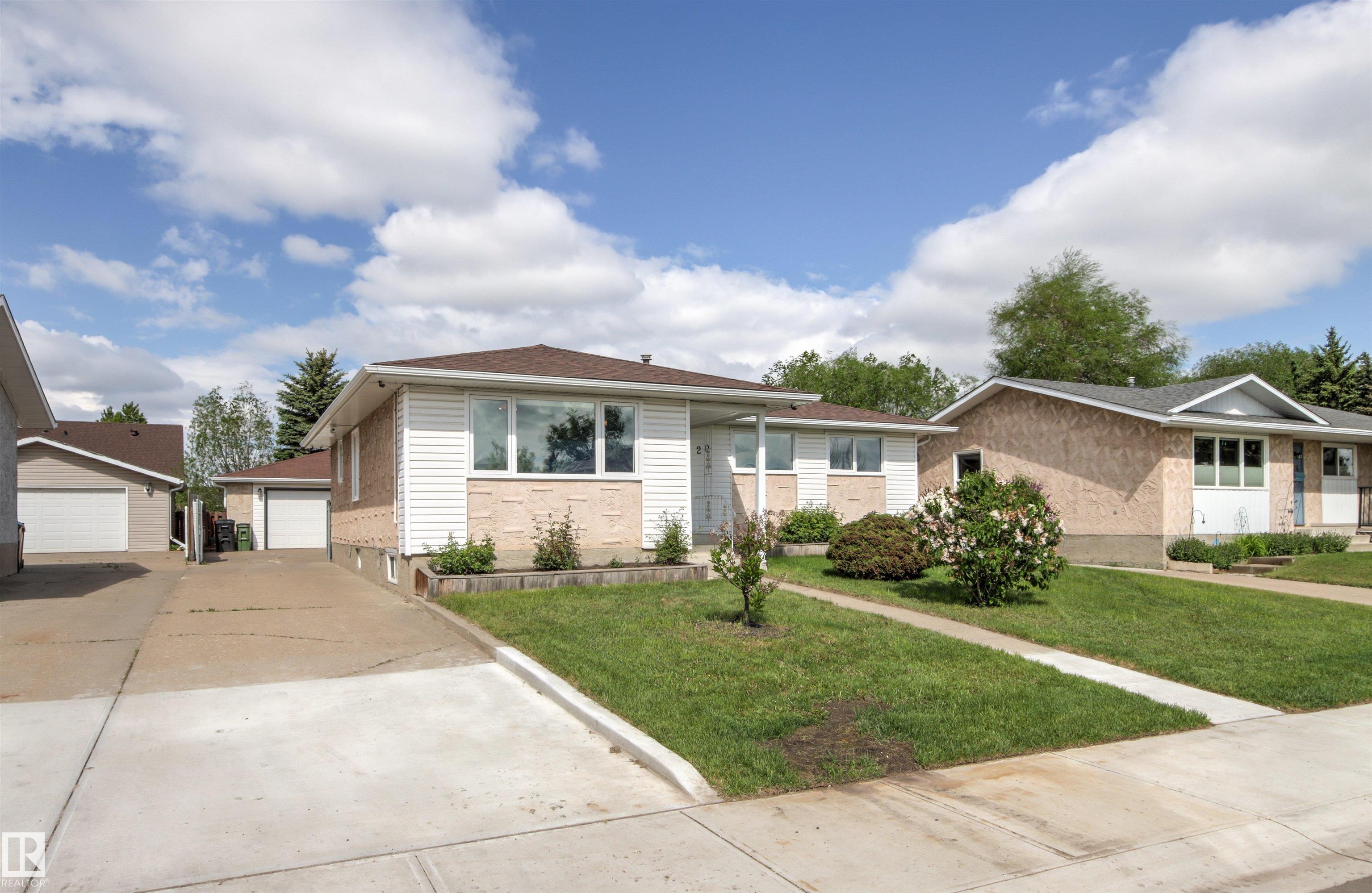 20 Hughes Road NW, Overlanders, Edmonton