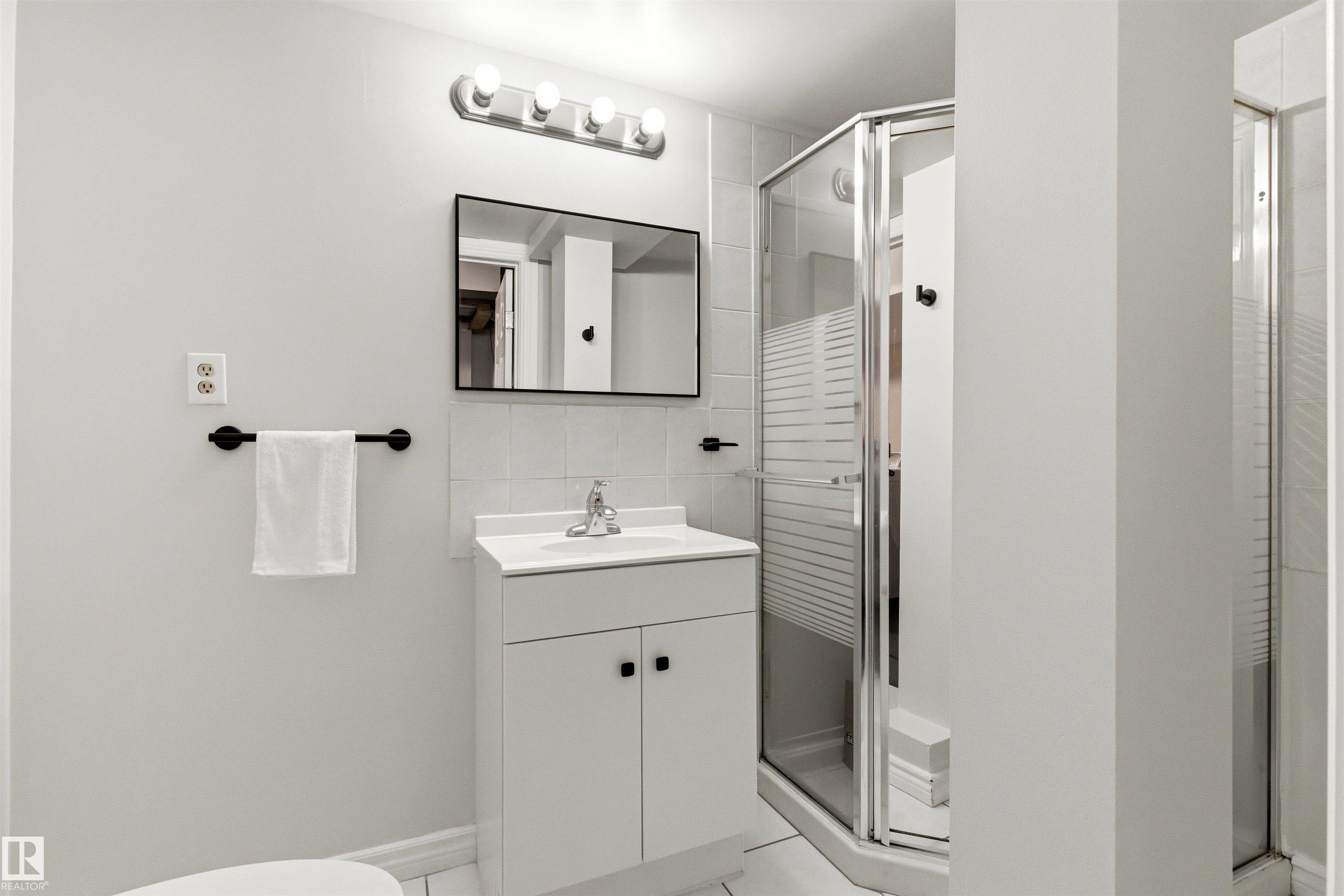 Photo 38 at 20 Hughes Road NW, Overlanders, Edmonton