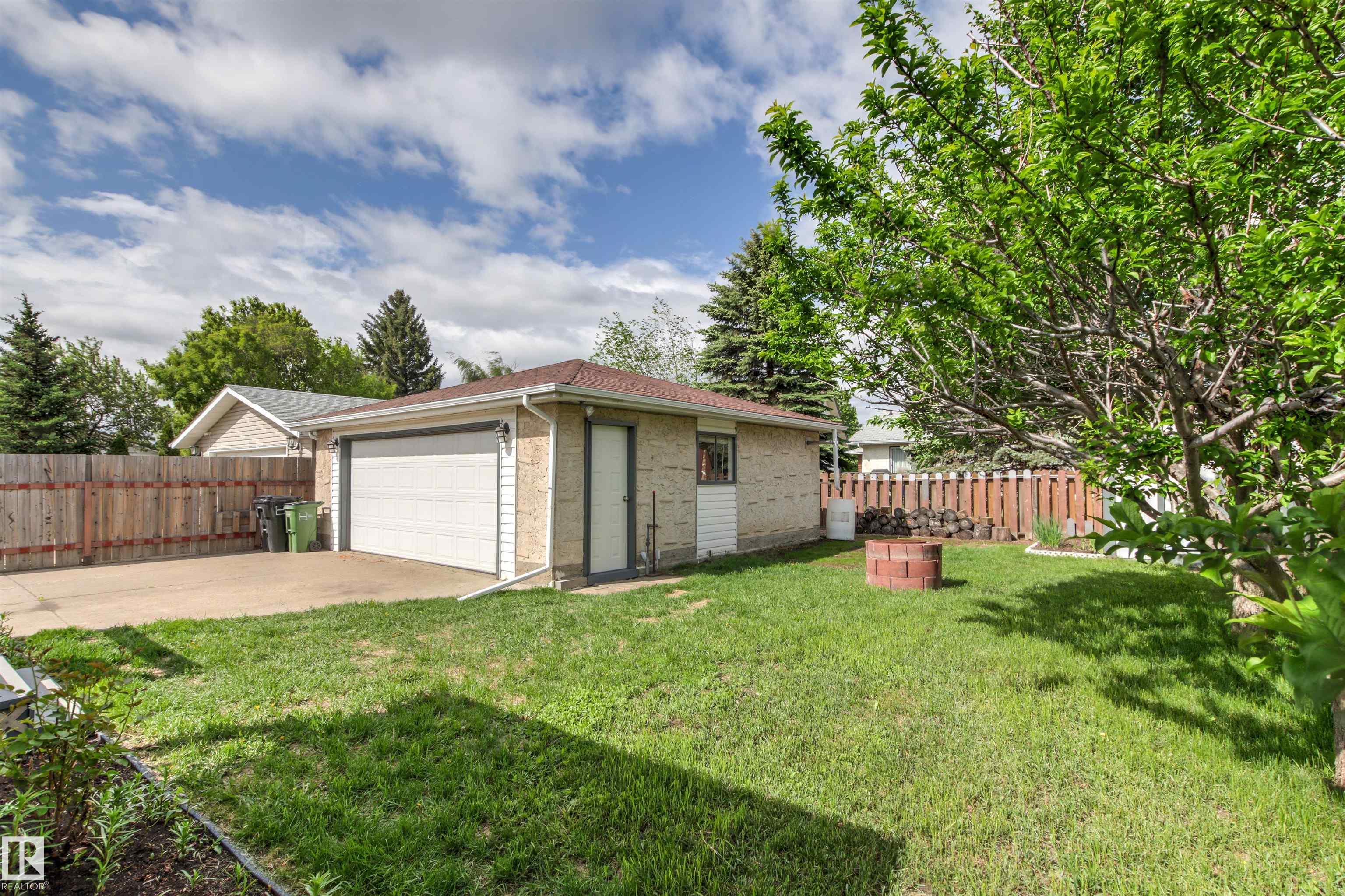 Photo 42 at 20 Hughes Road NW, Overlanders, Edmonton