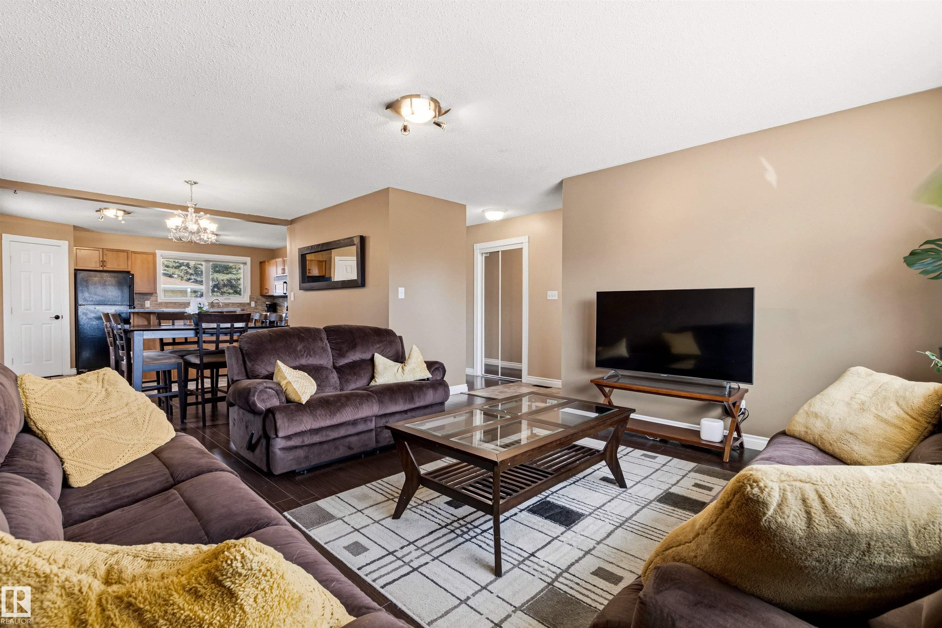 Photo 7 at 20 Hughes Road NW, Overlanders, Edmonton
