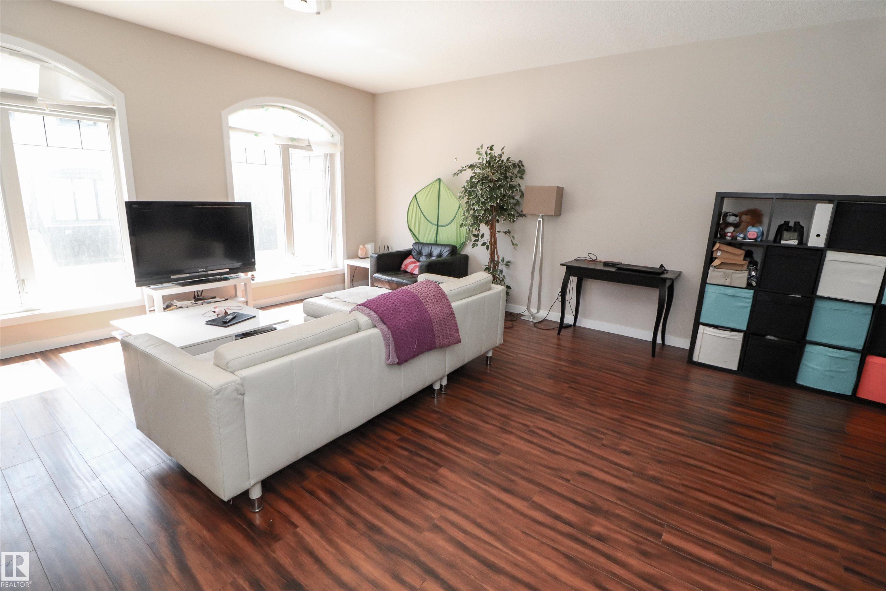 23 - 5873 Mullen Place NW, MacTaggart, Edmonton