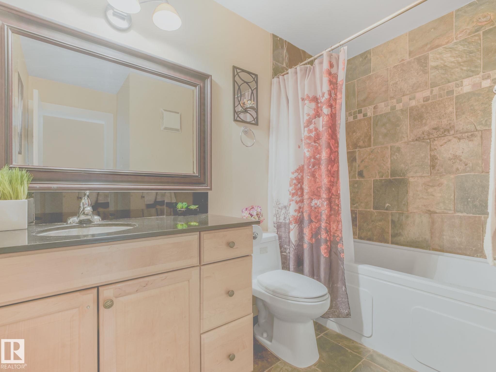 Photo 18 at 403 - 10165 113 Street NW, Wîhkwêntôwin, Edmonton