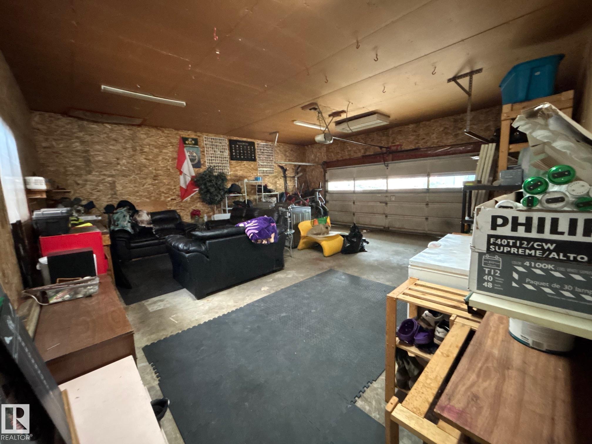 Photo 8 at 8504 92 Avenue, Pineview Fort Sask., Fort Saskatchewan