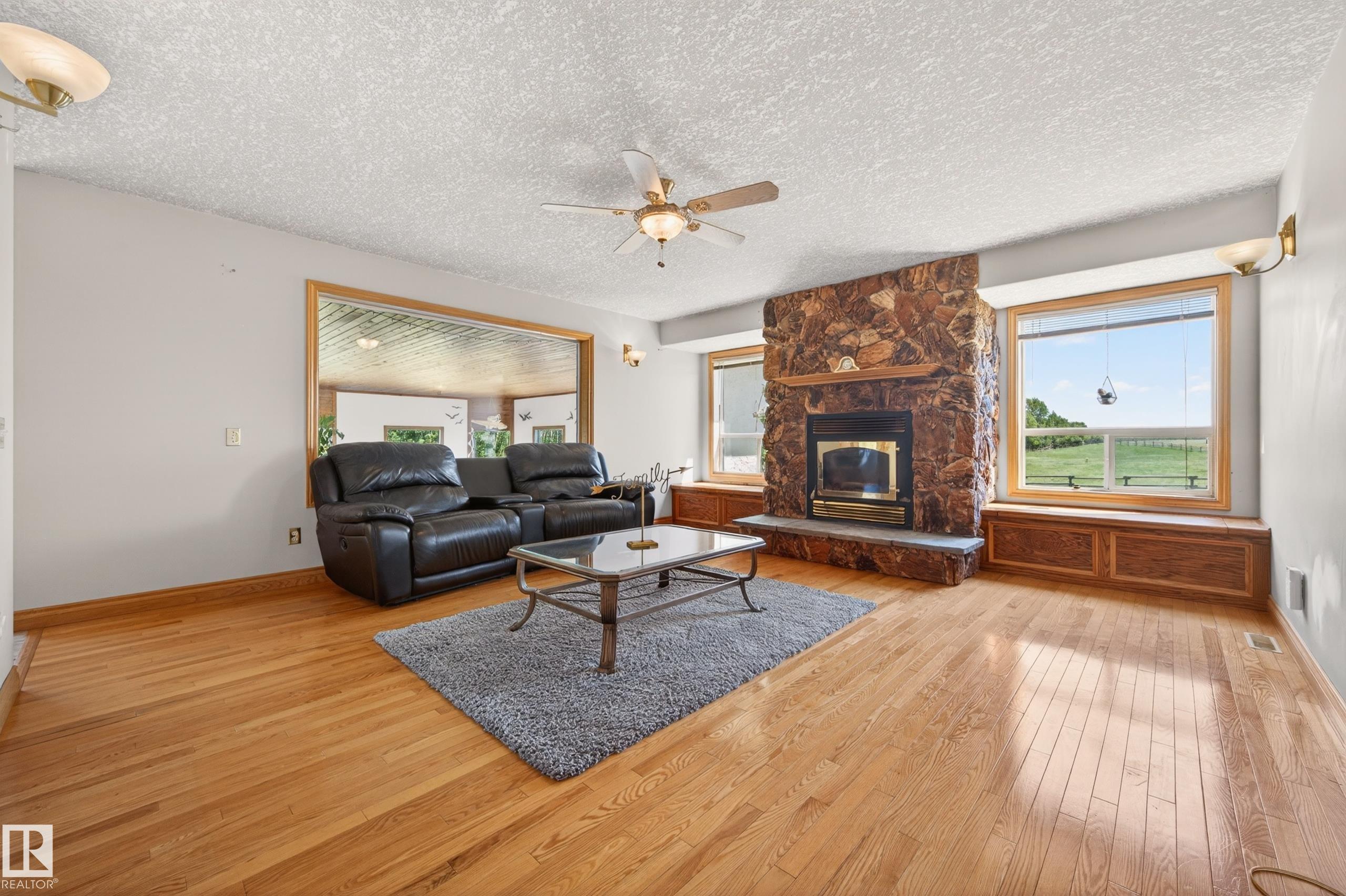 Photo 11 at 50473 Rge Rd 232, None, Rural Leduc County