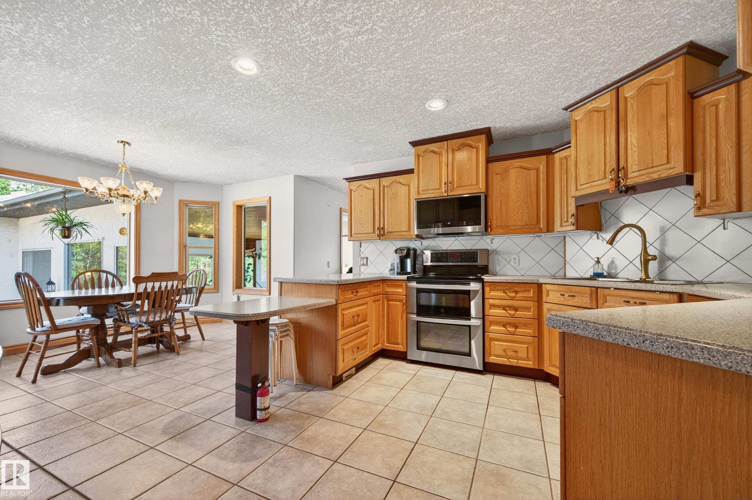 Photo 19 at 50473 Rge Rd 232, None, Rural Leduc County