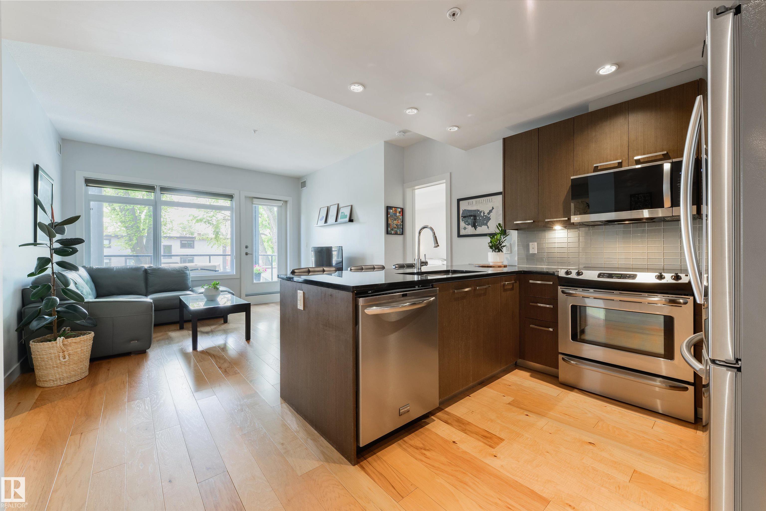 205 - 9908 84 Avenue NW, Strathcona, Edmonton
