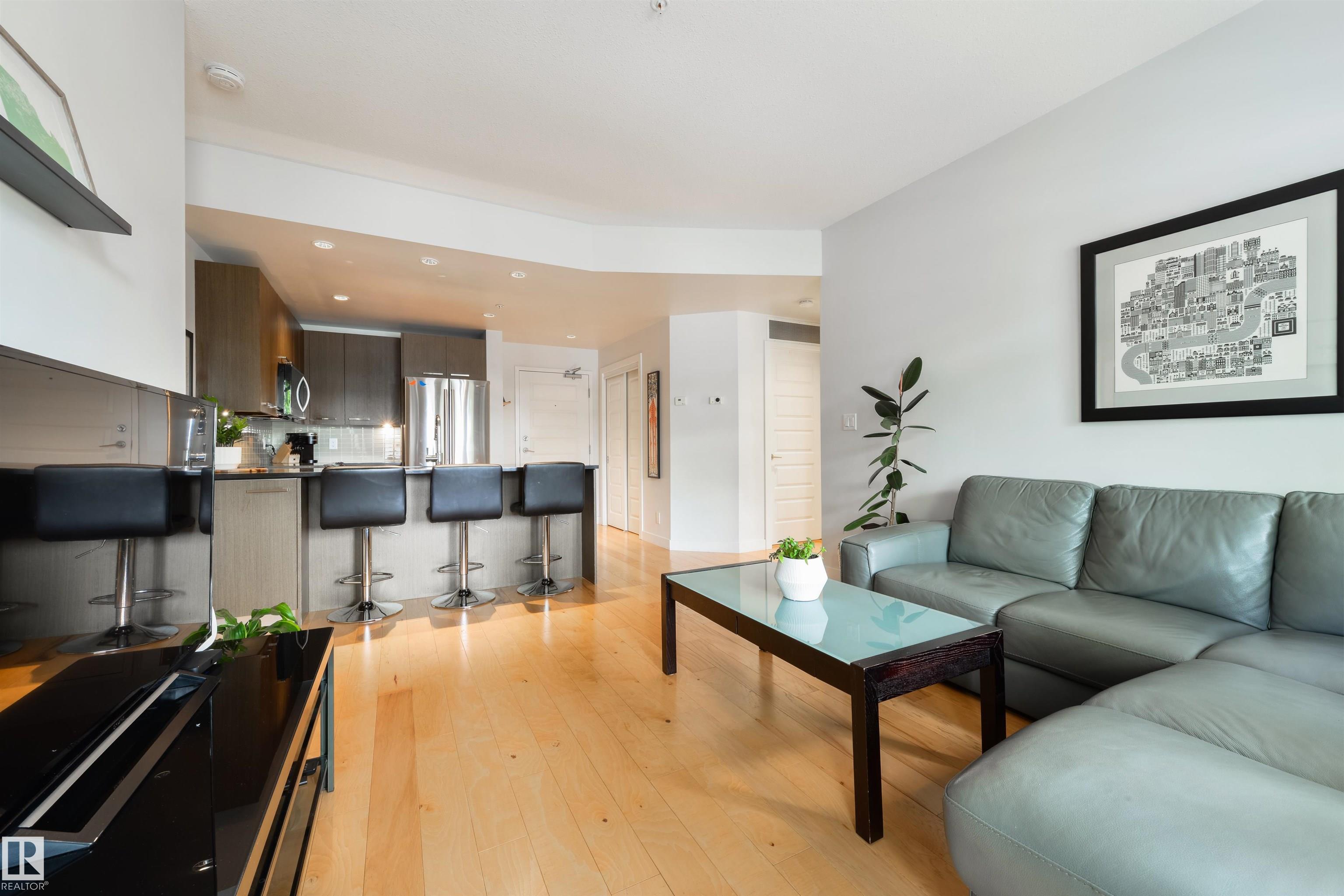 205 - 9908 84 Avenue NW, Strathcona, Edmonton