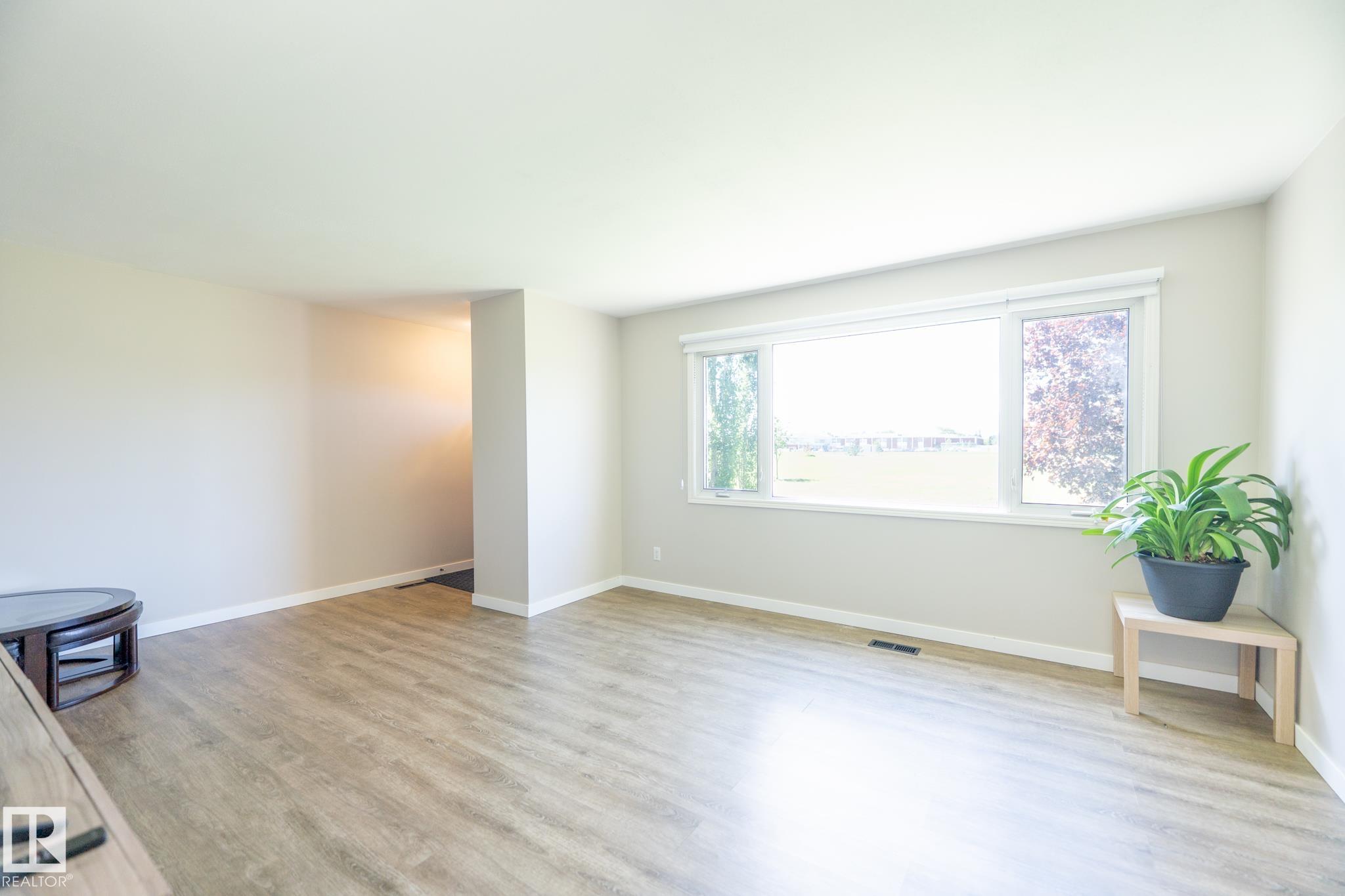13309 85 Street NW, Glengarry, Edmonton