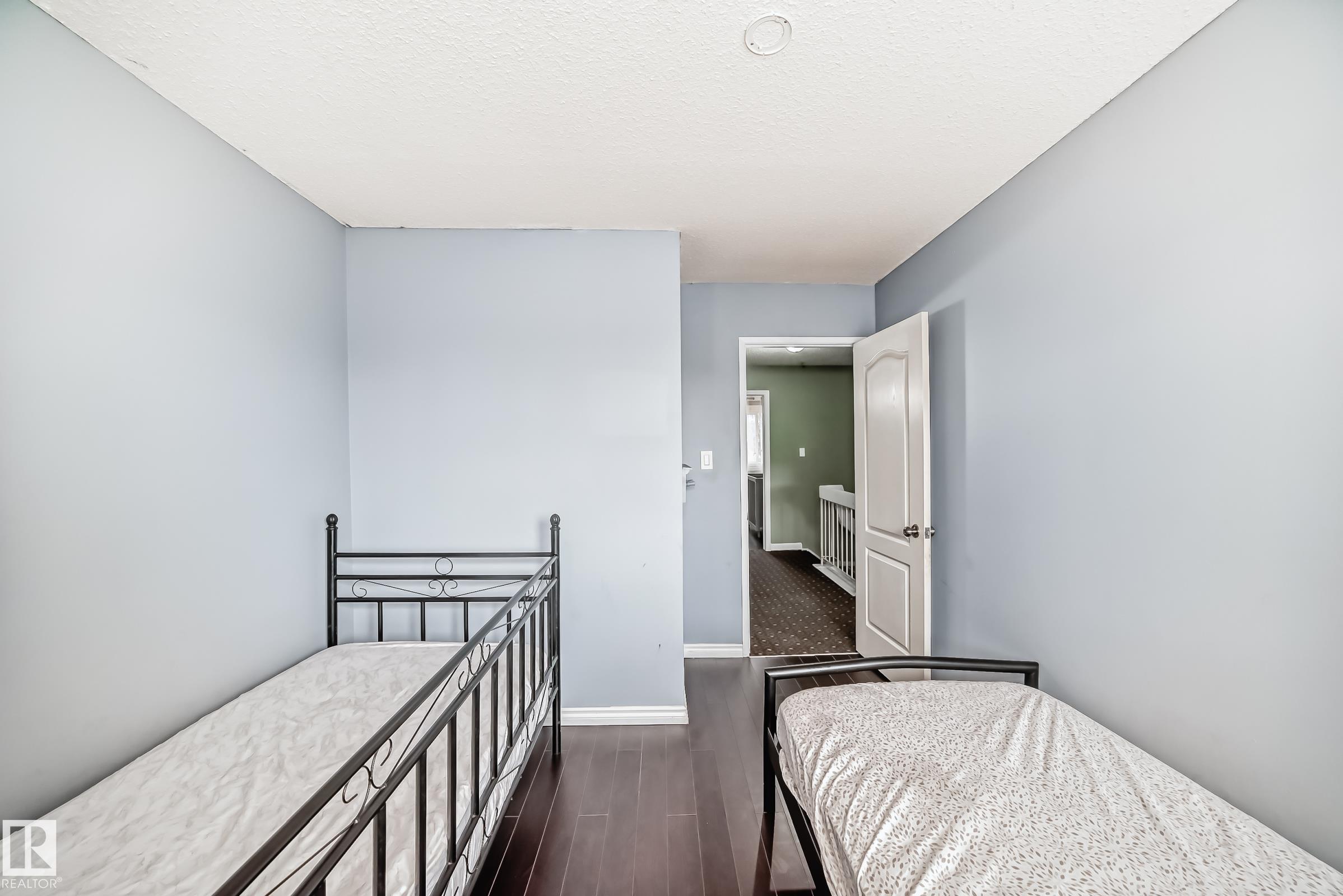 Photo 15 at 13621 28 Street NW, Kernohan, Edmonton