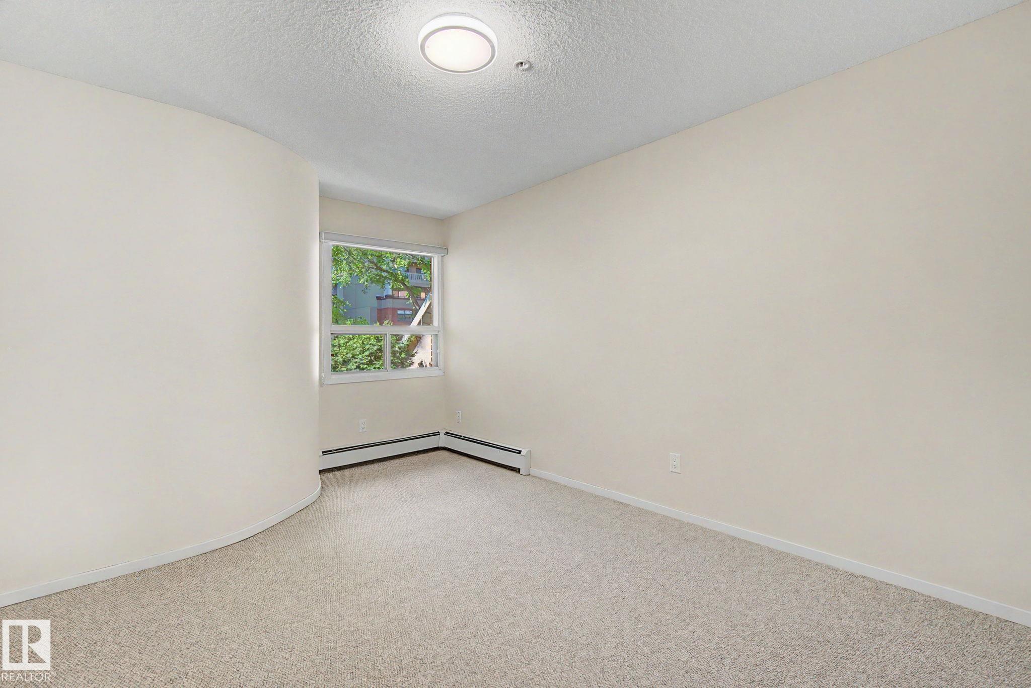 Photo 37 at 11150 83 Avenue NW, Garneau, Edmonton